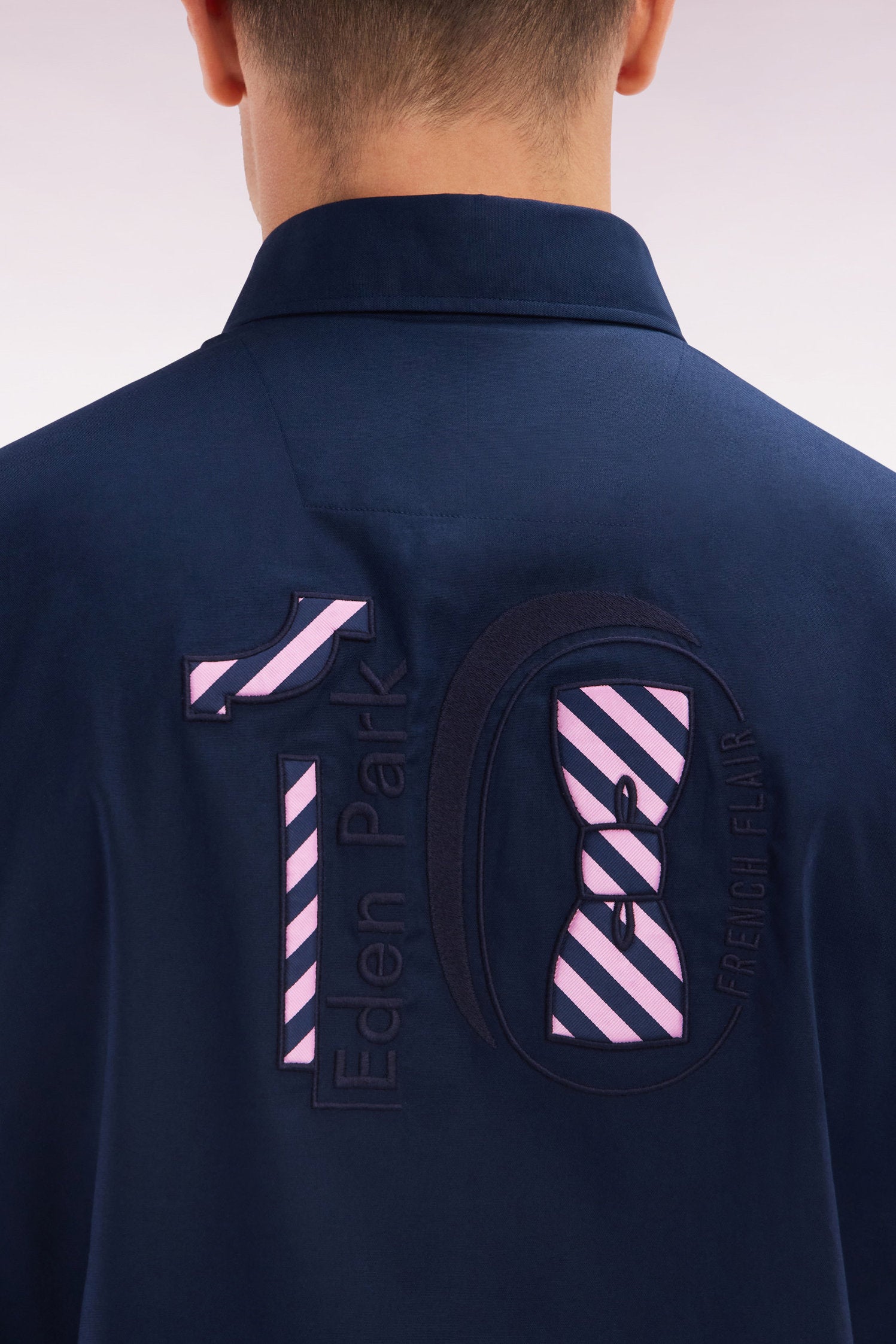 Eden Park_Straight-Fit Navy Pinpoint Cotton Shirt with 10 Embroidery_E25CHECL0026_BLF_03