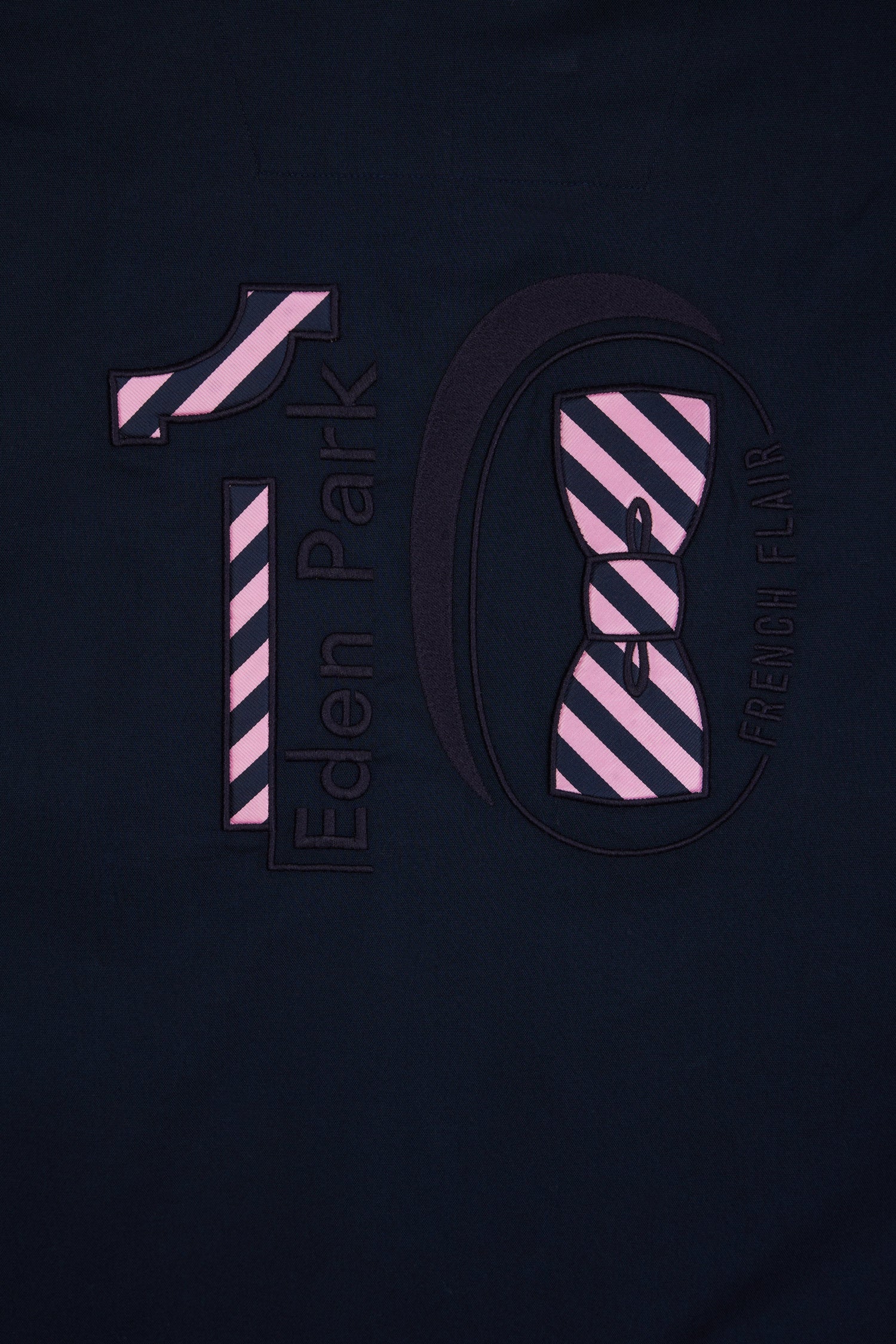 Eden Park_Straight-Fit Navy Pinpoint Cotton Shirt with 10 Embroidery_E25CHECL0026_BLF_05