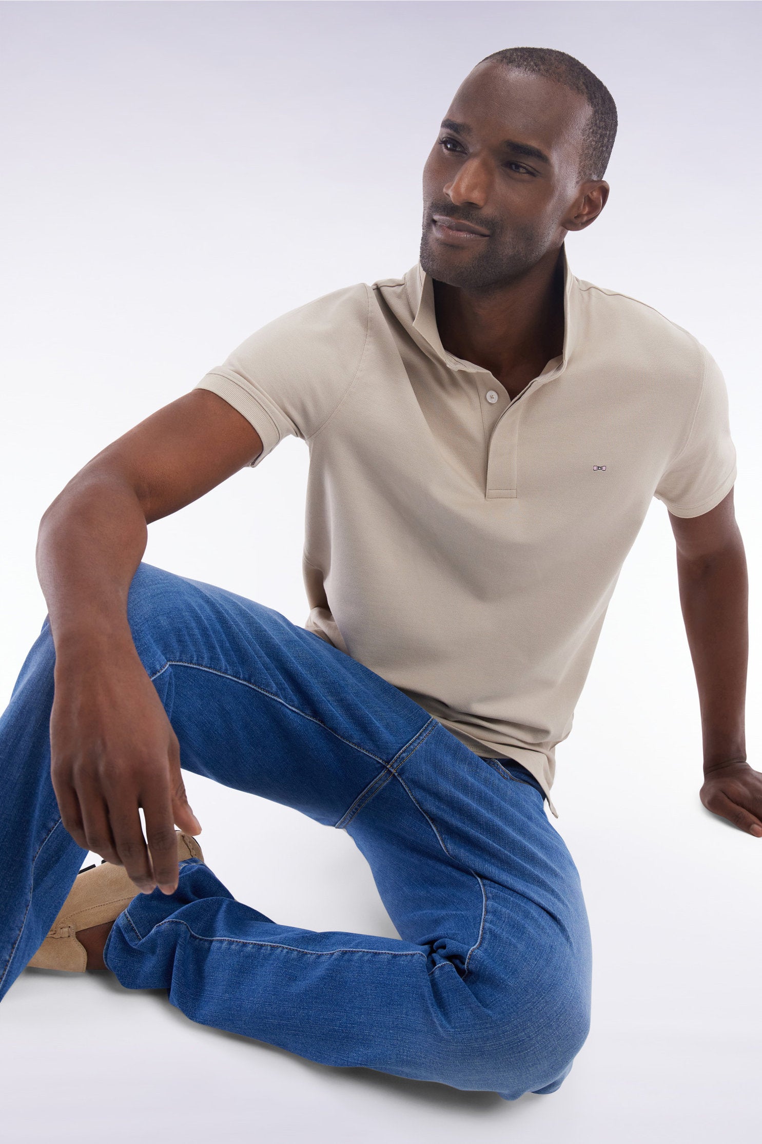 Eden Park_Slim-Fit Short-Sleeved Polo Shirt in White Sky Blue Cotton PiquŽ_E25MAIPC0001_BEM7_03