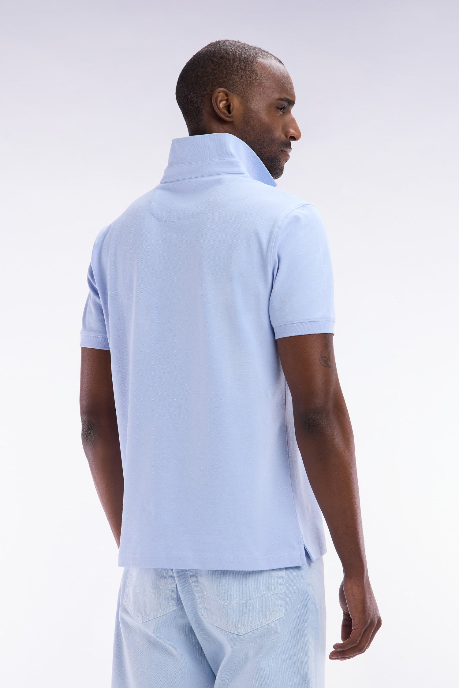 Eden Park_Slim-Fit Short-Sleeved Polo Shirt in Light Grey Stretch Cotton PiquŽ_E25MAIPC0001_BLC6_02