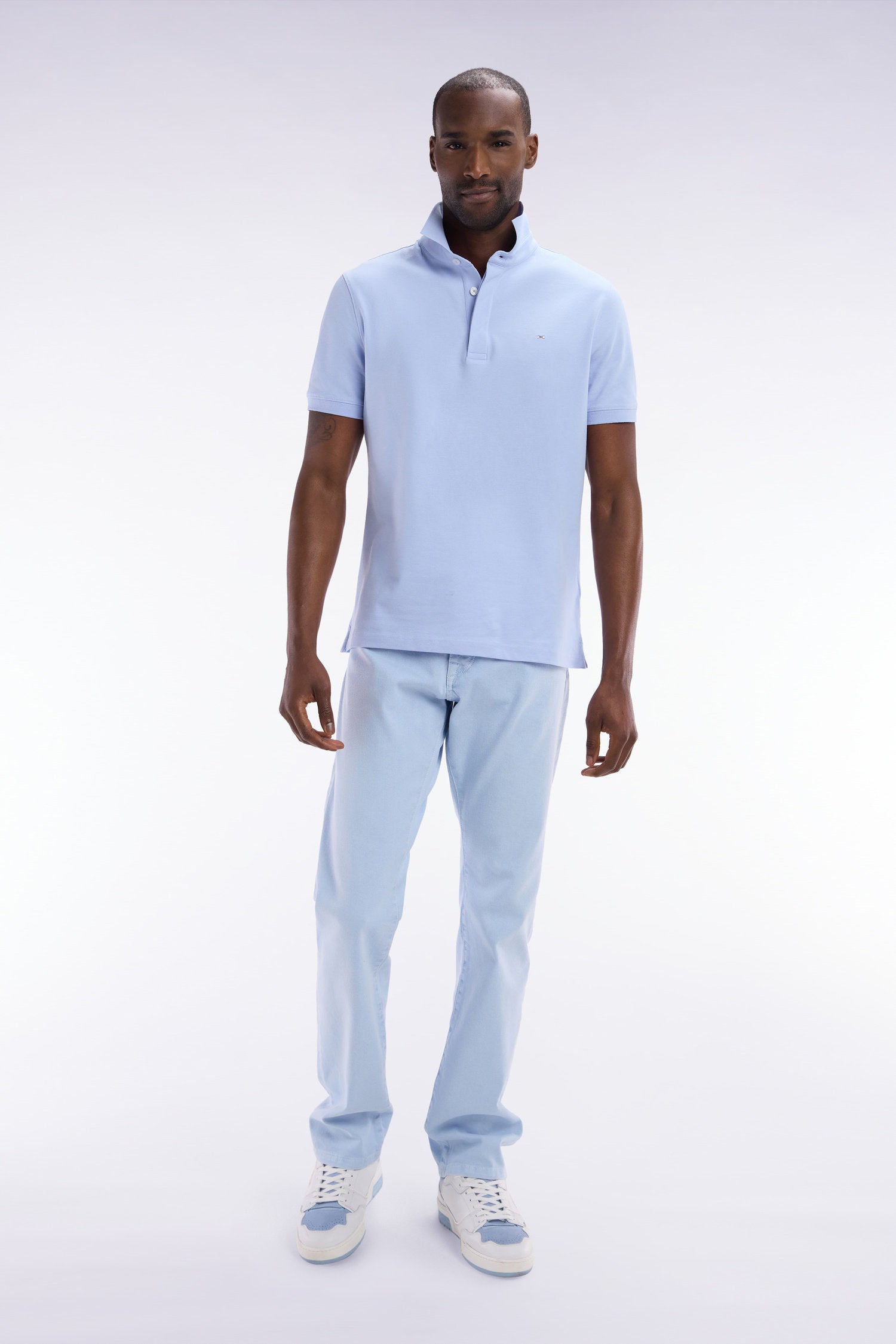 Eden Park_Slim-Fit Short-Sleeved Polo Shirt in Light Grey Stretch Cotton PiquŽ_E25MAIPC0001_BLC6_03