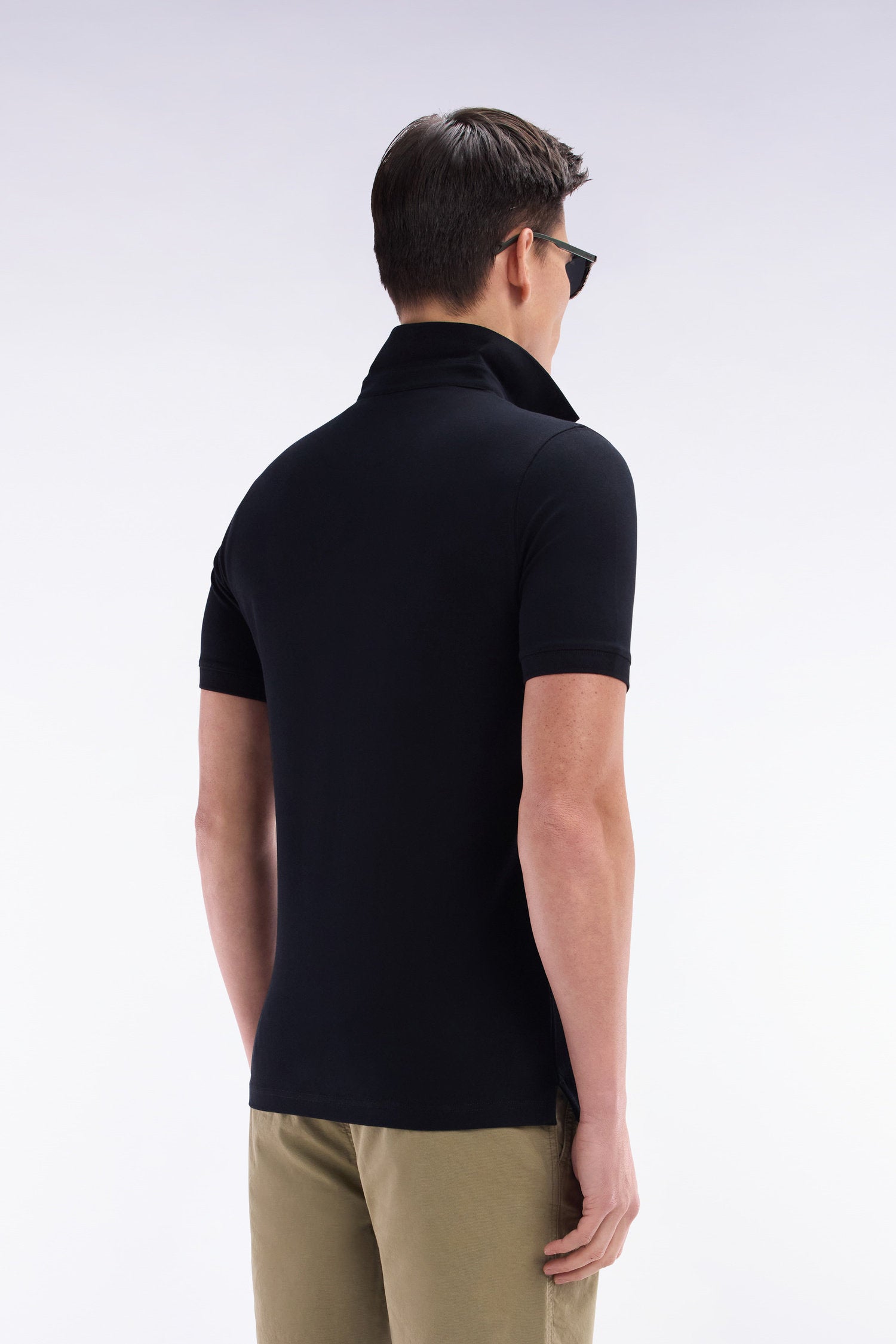 Eden Park_Slim-Fit Short-Sleeved Polo Shirt in Salmon Pink Stretch Cotton PiquŽ_E25MAIPC0001_NO_02