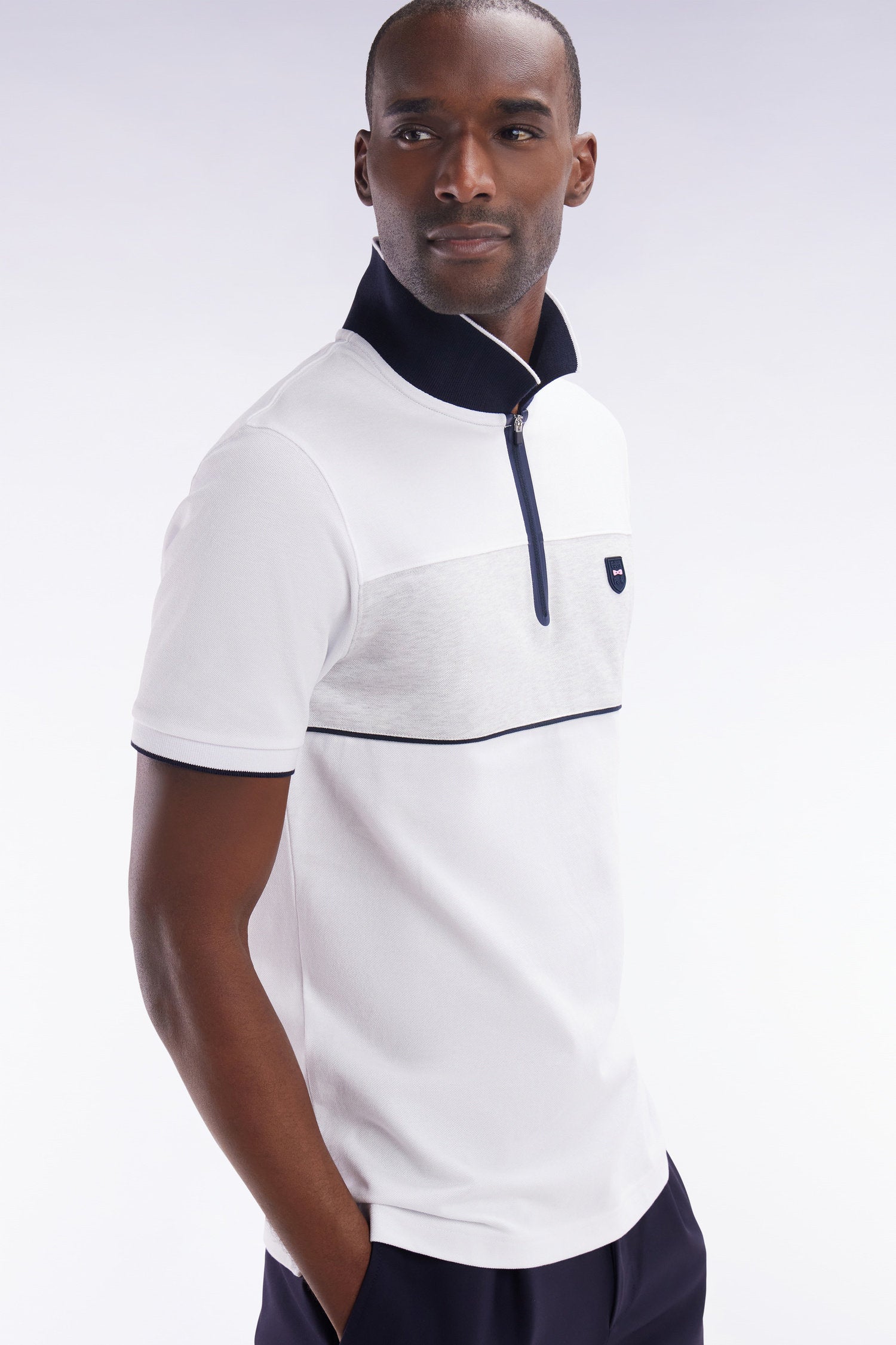 Eden Park_Slim-Fit Short-Sleeved Polo Shirt in White Stretch Mottled Cotton PiquŽ with Contrasting Accents_E25MAIPC0013_BC_03