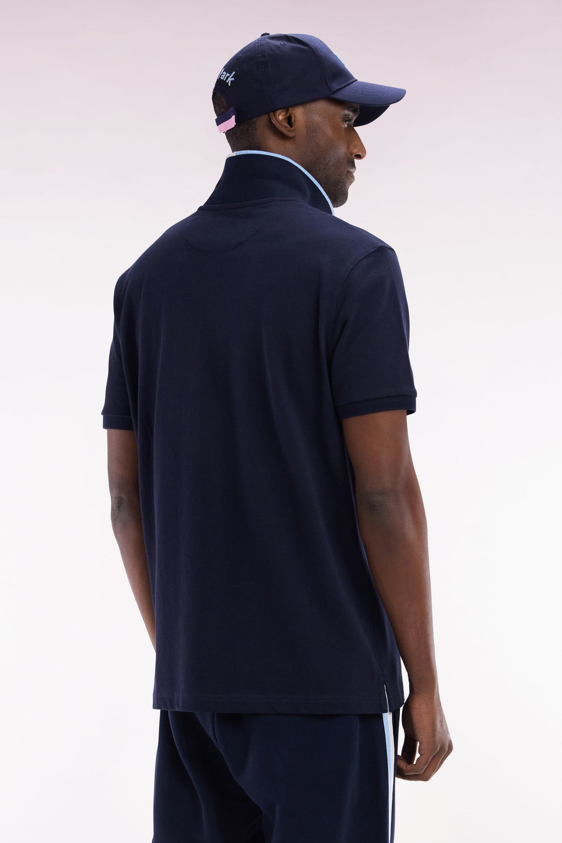 Eden Park_Relaxed-Fit Short-Sleeved Polo Shirt in Navy Cotton with Piped Collar_E25MAIPC0020_BLF_02