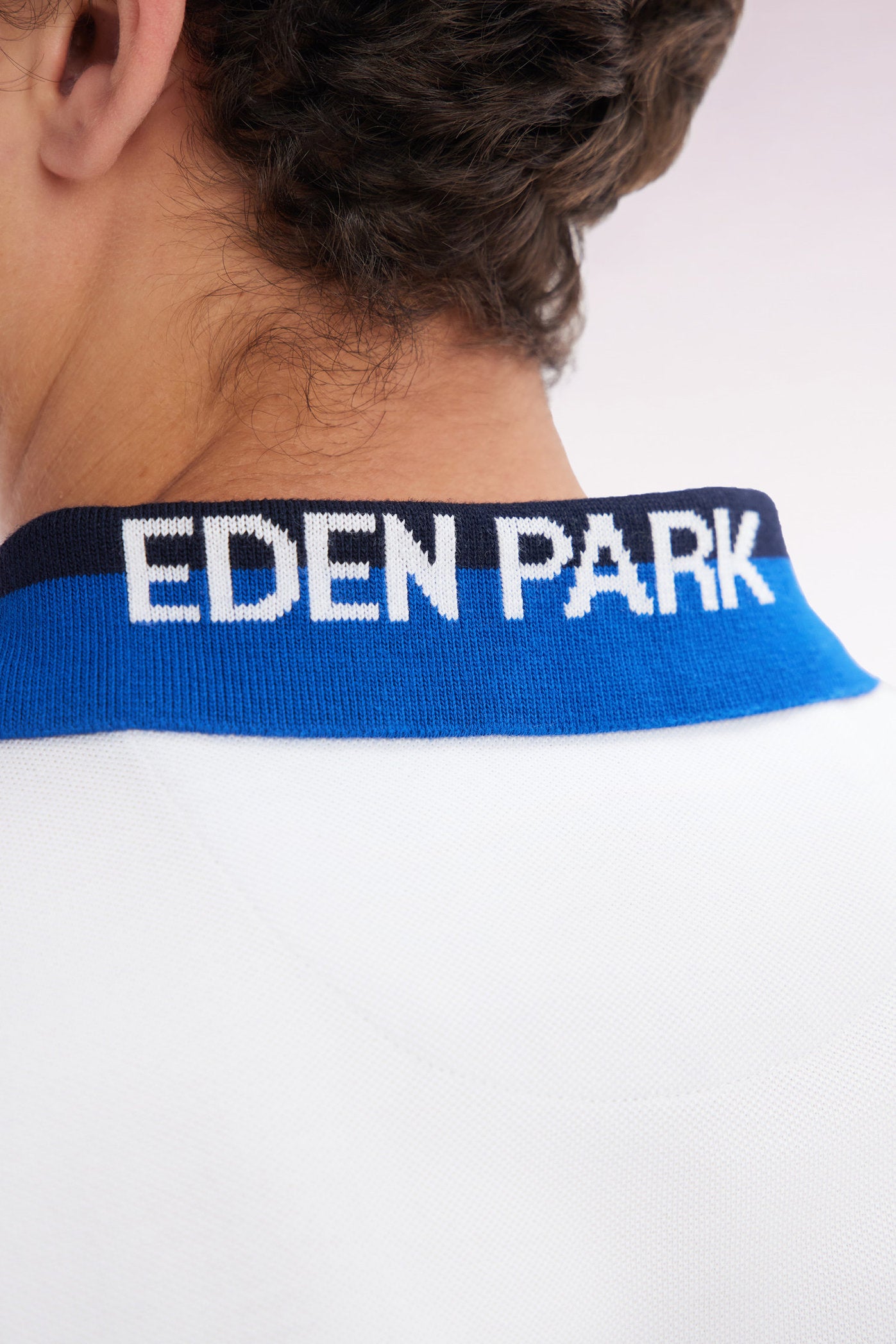 Eden Park_Polo Shirt in White Cotton with Two-Tone Eden Park Jacquard Collar_E25MAIPC0025_BC_03
