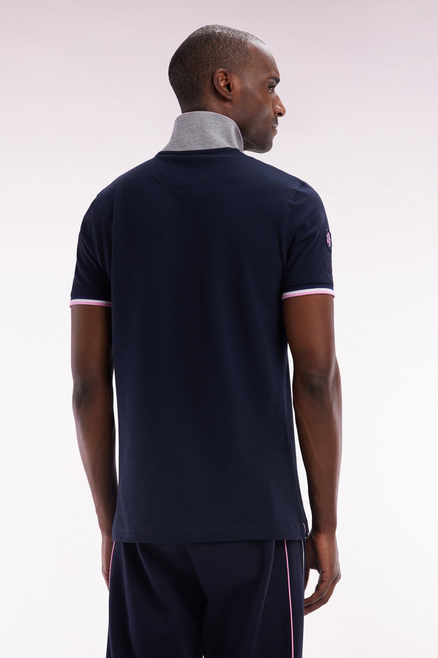 Eden Park_Slim-Fit Short-Sleeved Polo Shirt in Navy Stretch Cotton with Zipped Collar_E25MAIPC0056_BLF_02