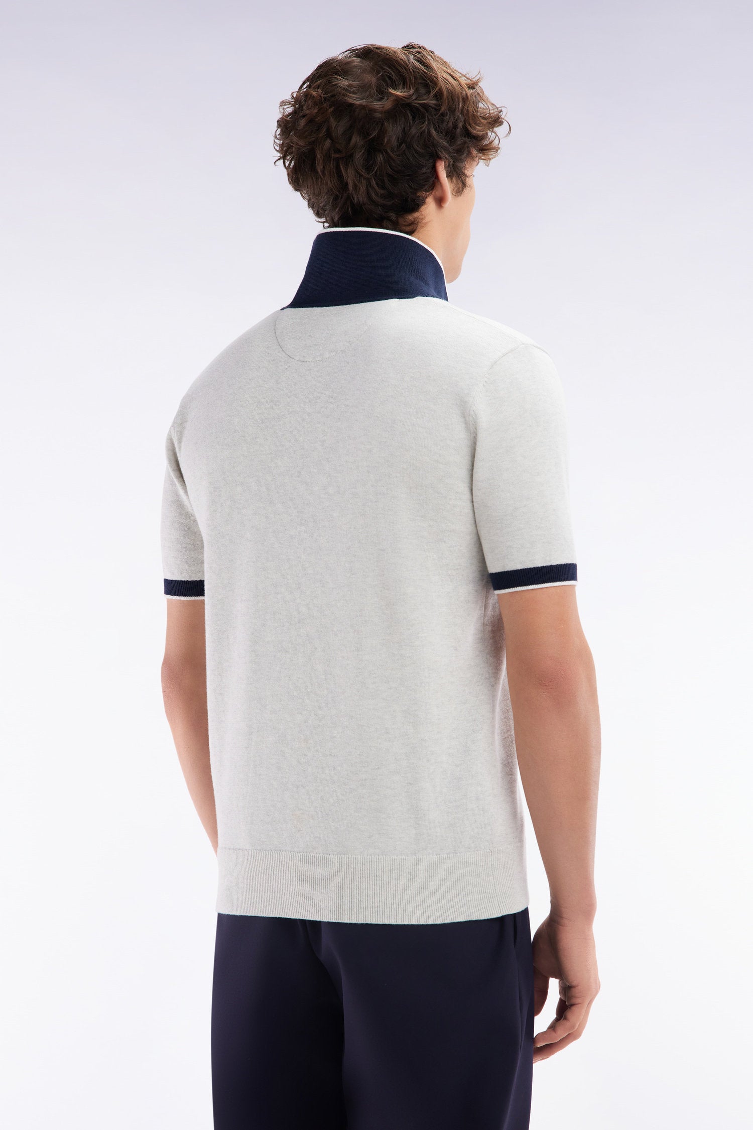 Eden Park_Straight-Fit Short-Sleeved Polo Collar Jumper in Grey Cotton_E25MAIPU0010_GRC10_04