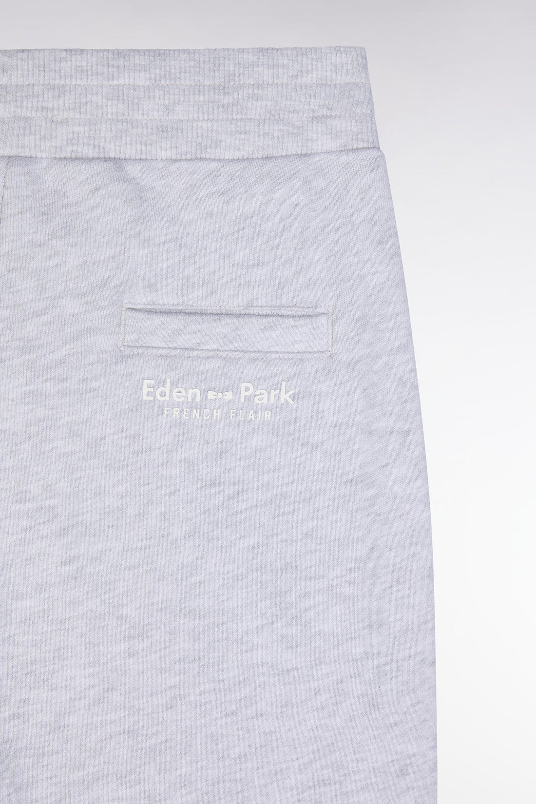 Eden Park_Straight-Fit Grey Cotton Fleece Shorts_E25MAISH0015_GRC10_02