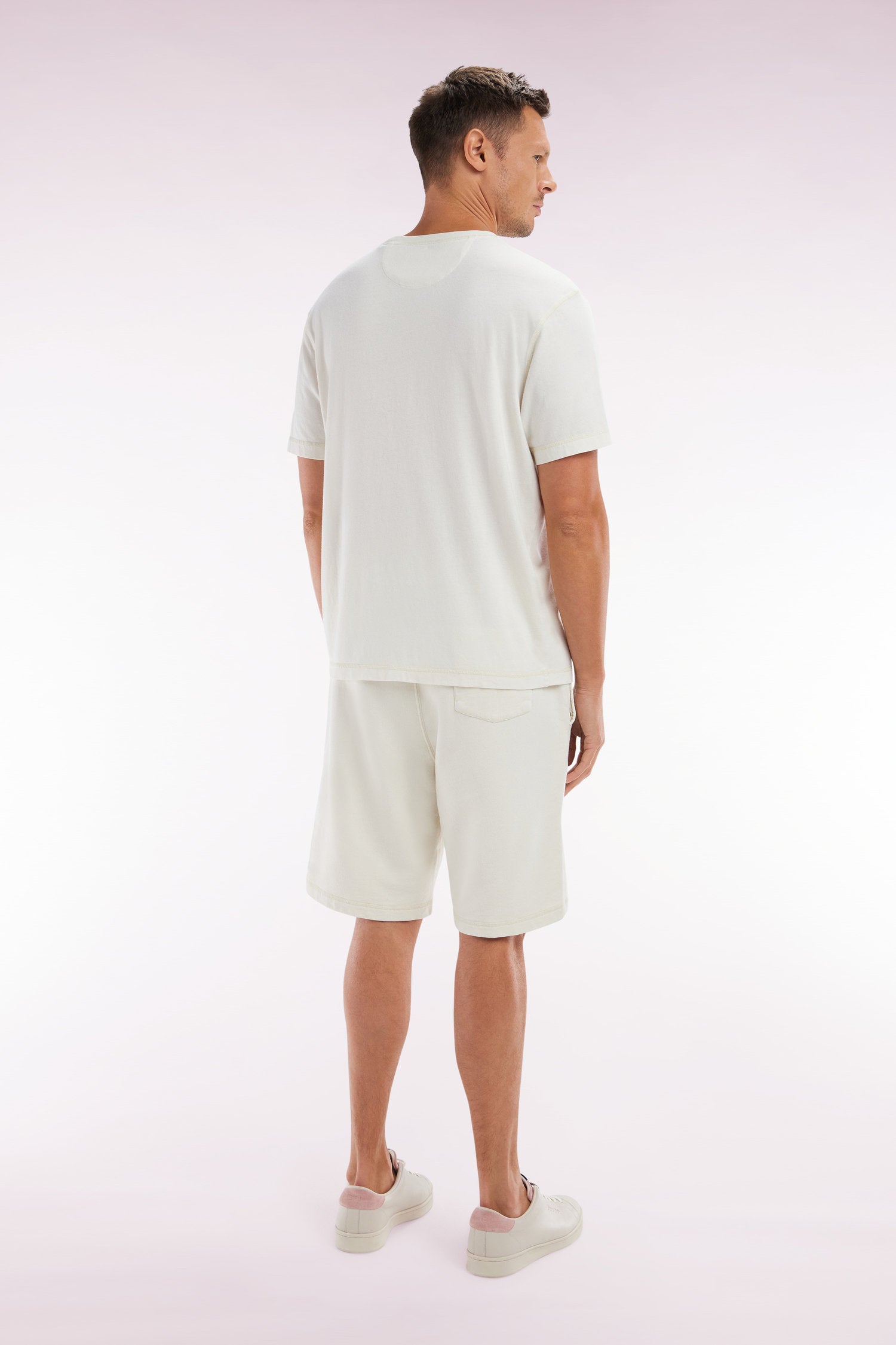 Eden Park_Relaxed-Fit Beige Cotton Fleece Shorts_E25MAISH0019_BEC15_04