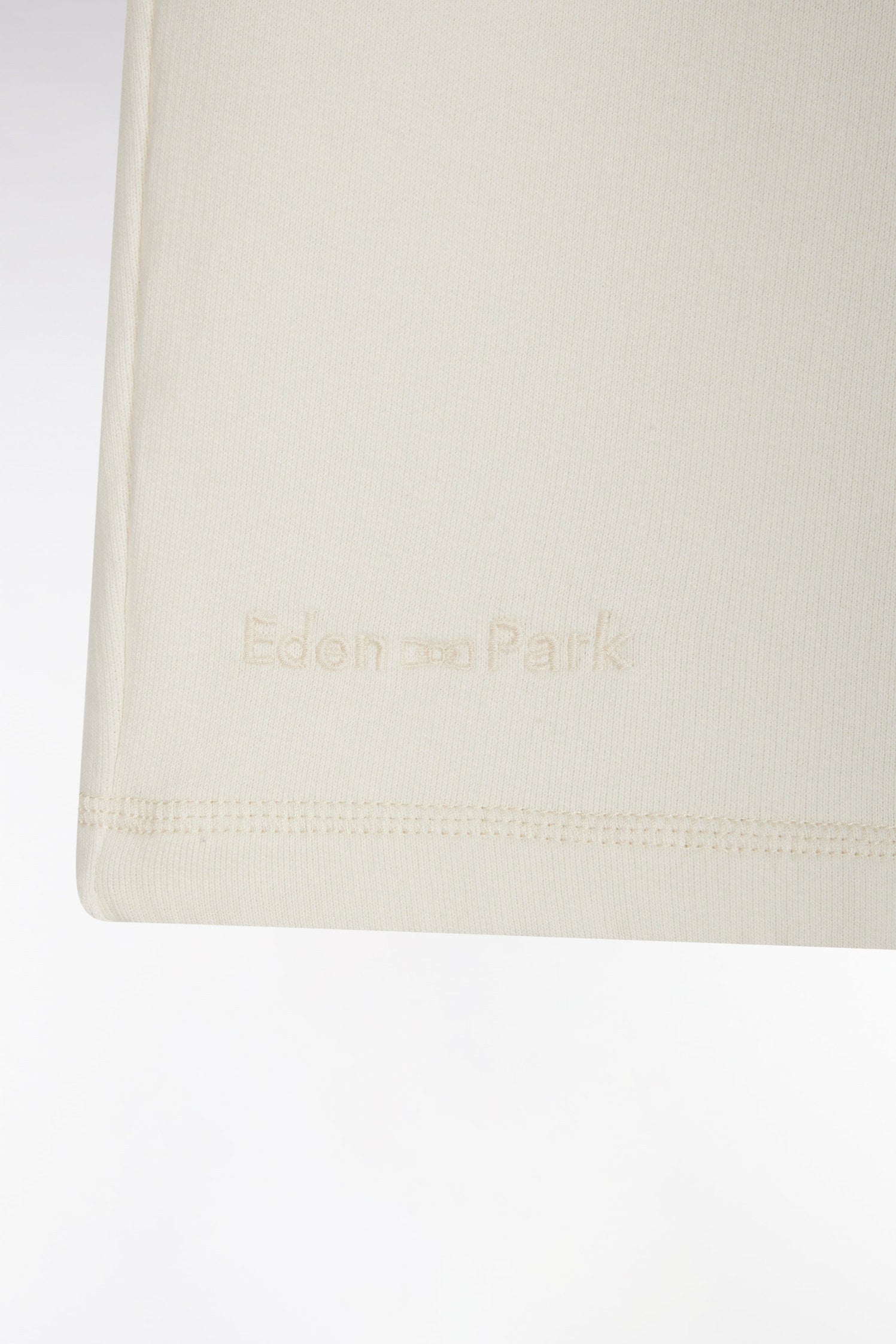 Eden Park_Relaxed-Fit Beige Cotton Fleece Shorts_E25MAISH0019_BEC15_05