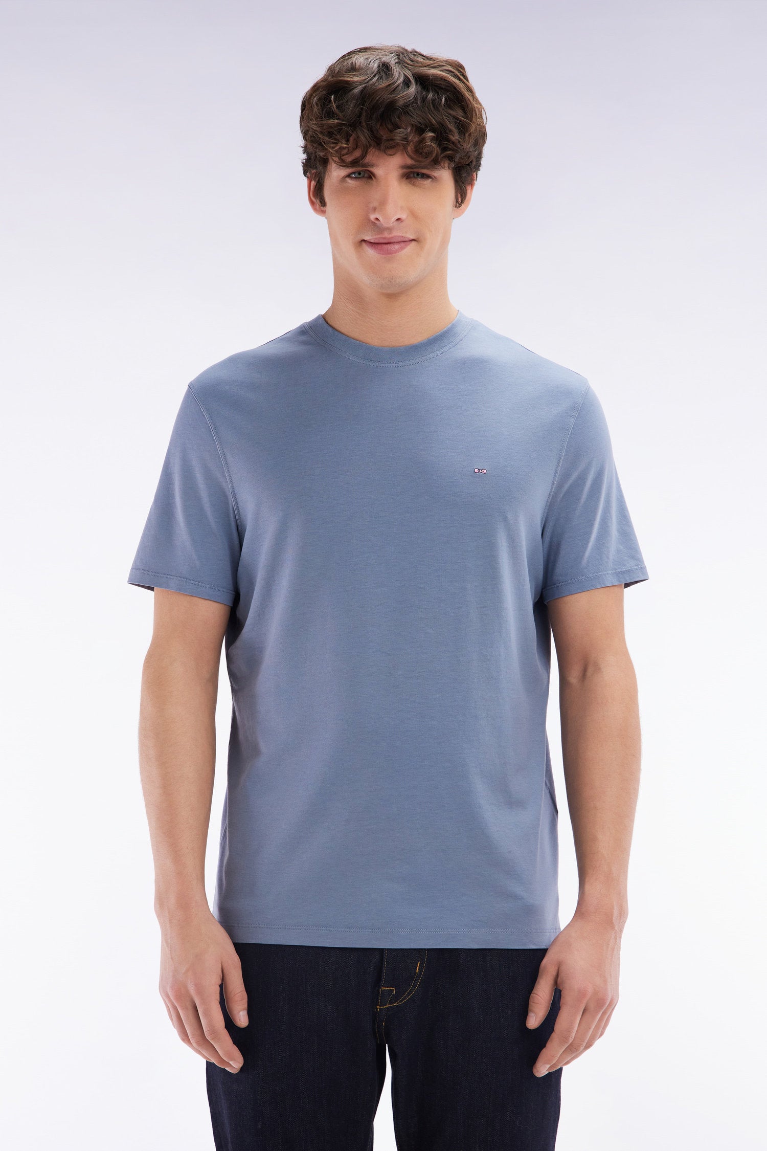 Eden Park_Straight-Fit Grey Short-Sleeved T-Shirt_E25MAITC0001_GRM12_01
