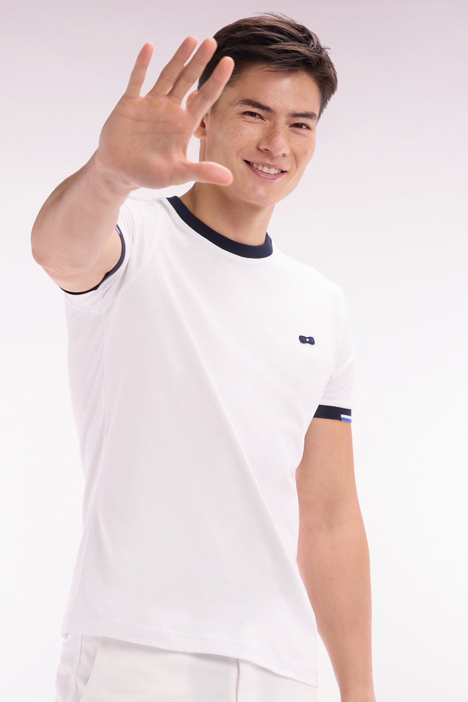 Eden Park_Straight-Fit White Cotton T-Shirt with Back Embroidery_E25MAITC0031_BC_03