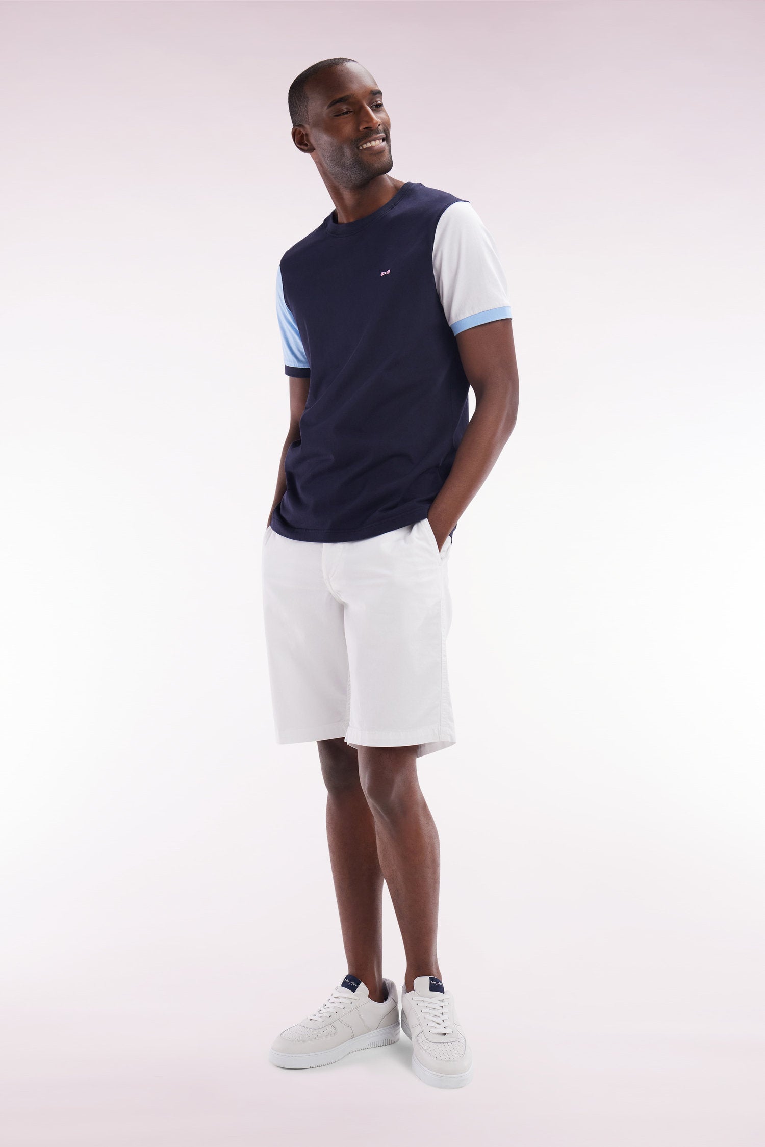 Eden Park_Straight-Fit Colorblock T-Shirt in Navy Cotton with 10 Embroidery_E25MAITC0034_BLF_03