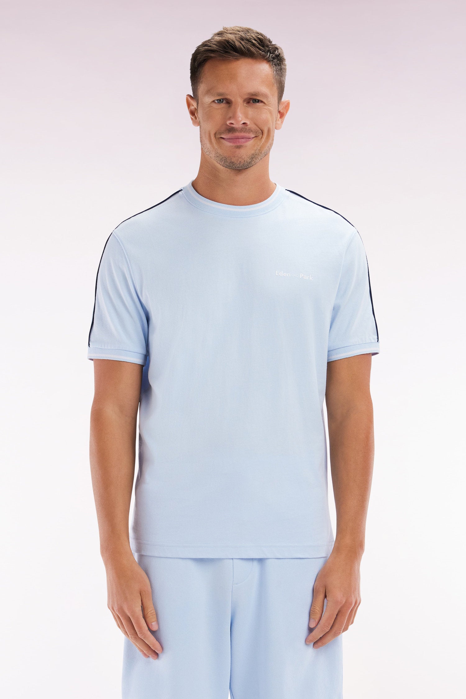Eden Park_Relaxed Fit Sky Blue Cotton T-Shirt_E25MAITC0045_BLC25_01
