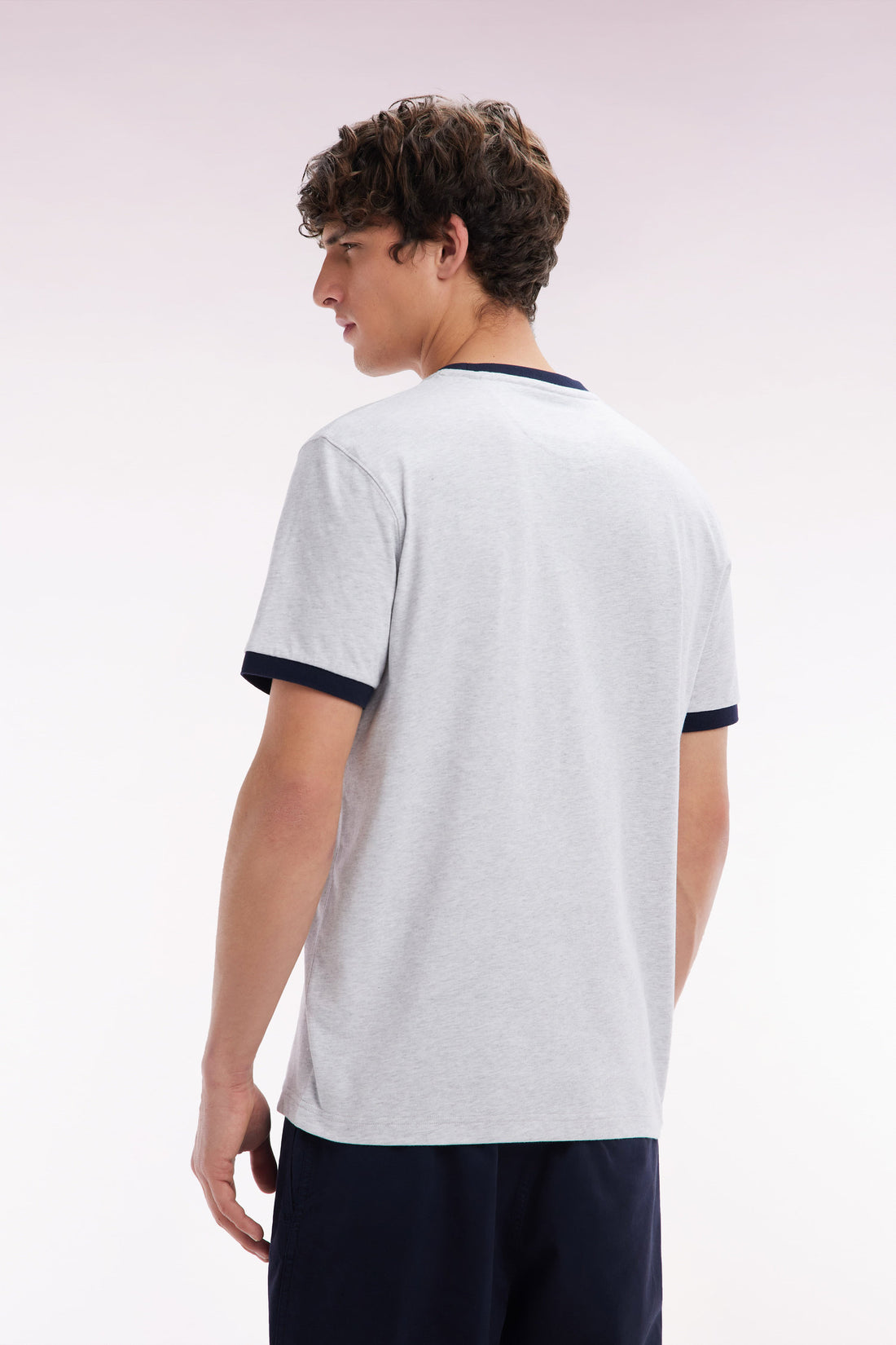 Eden Park_Relaxed Fit Grey Cotton T-Shirt with 10 Embroidery_E25MAITC0048_GRC10_02