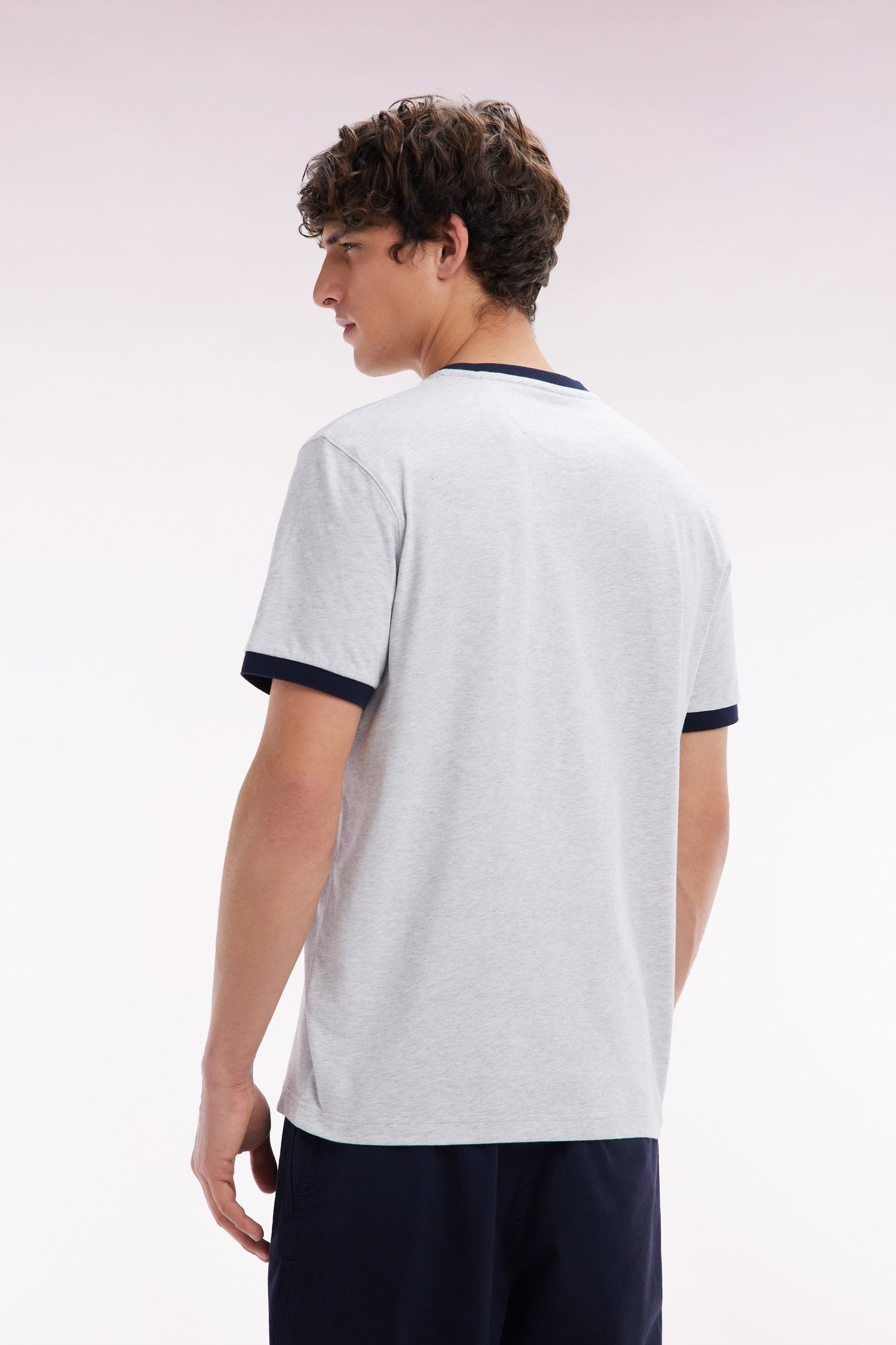 Eden Park_Relaxed Fit Grey Cotton T-Shirt with 10 Embroidery_E25MAITC0048_GRC10_02