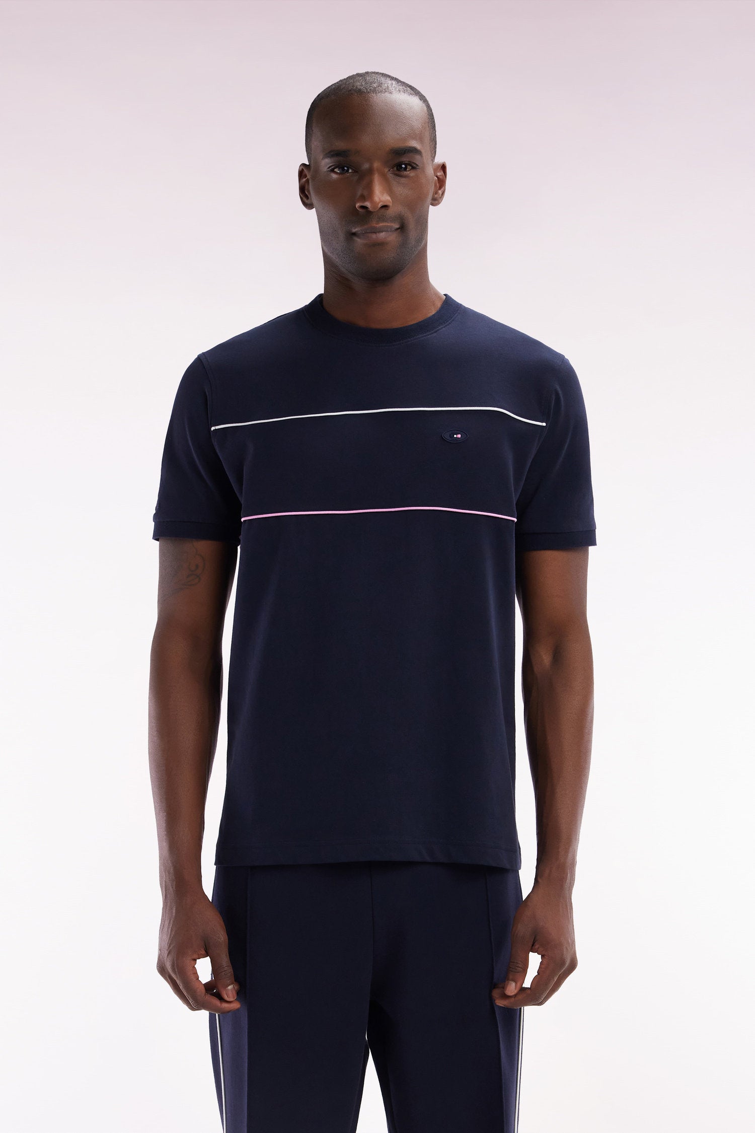 Eden Park_Straight-Fit XV De France T-Shirt in Navy Cotton with Piping_E25MAITC0071_BLF_01