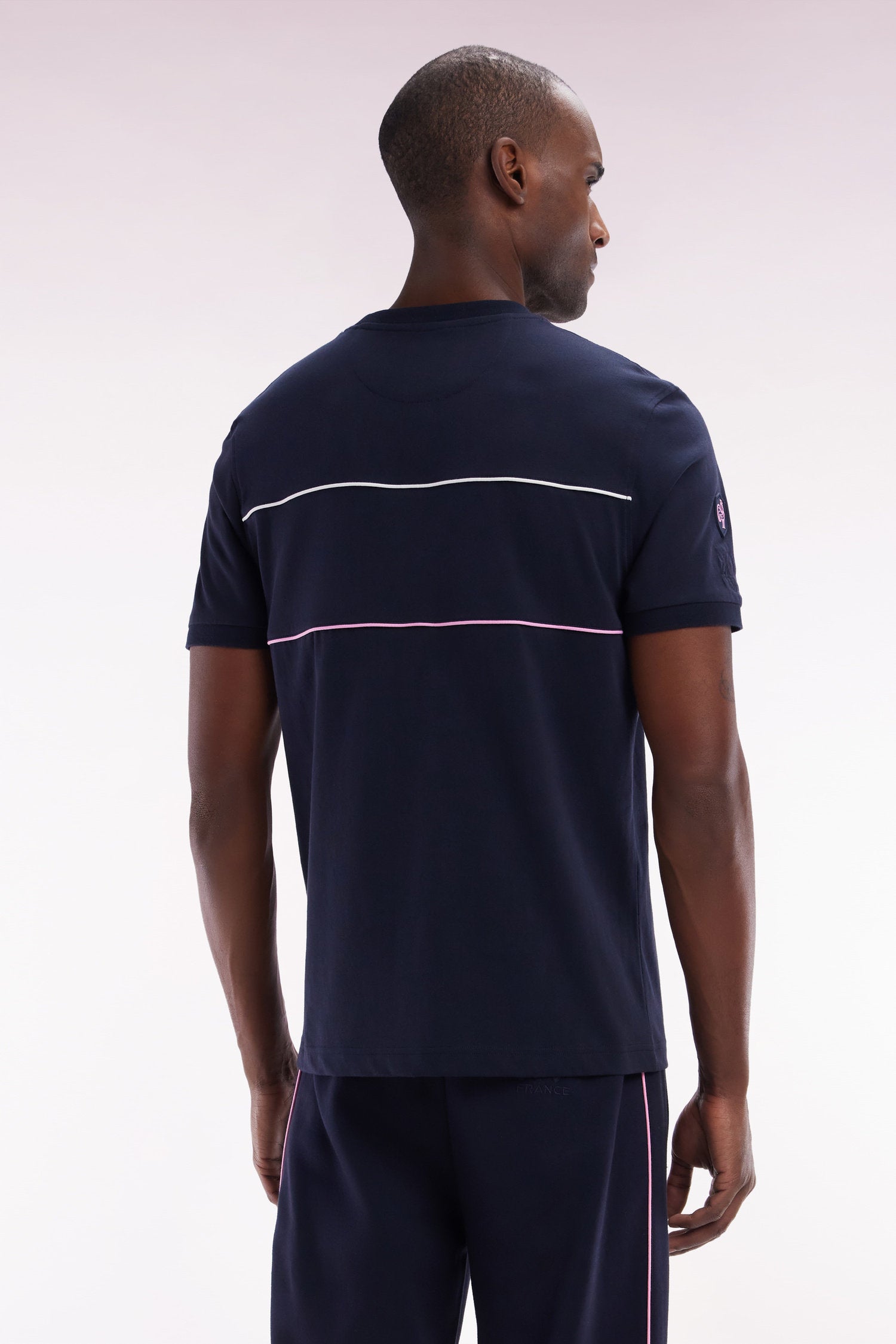 Eden Park_Straight-Fit XV De France T-Shirt in Navy Cotton with Piping_E25MAITC0071_BLF_03