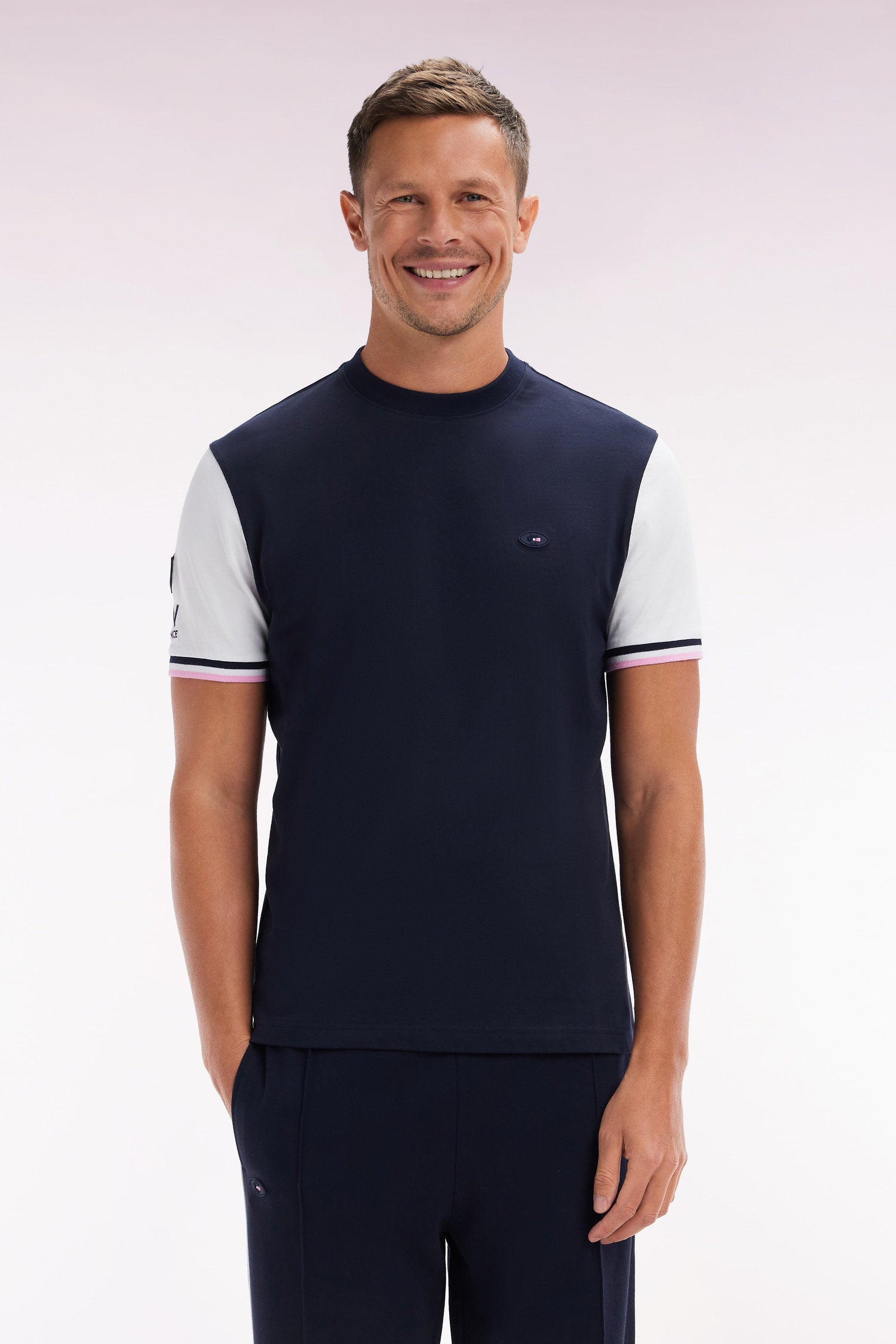 Eden Park_Straight-Fit Two-Tone XV De France T-Shirt in Navy Cotton with Rooster Embroidery_E25MAITC0076_BLF_01