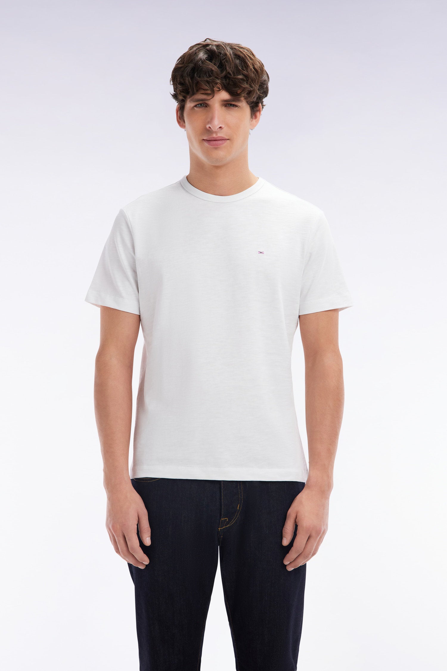Eden Park_Straight Fit White Slub Cotton Jersey T-Shirt_E25MAITC0079_BC_01