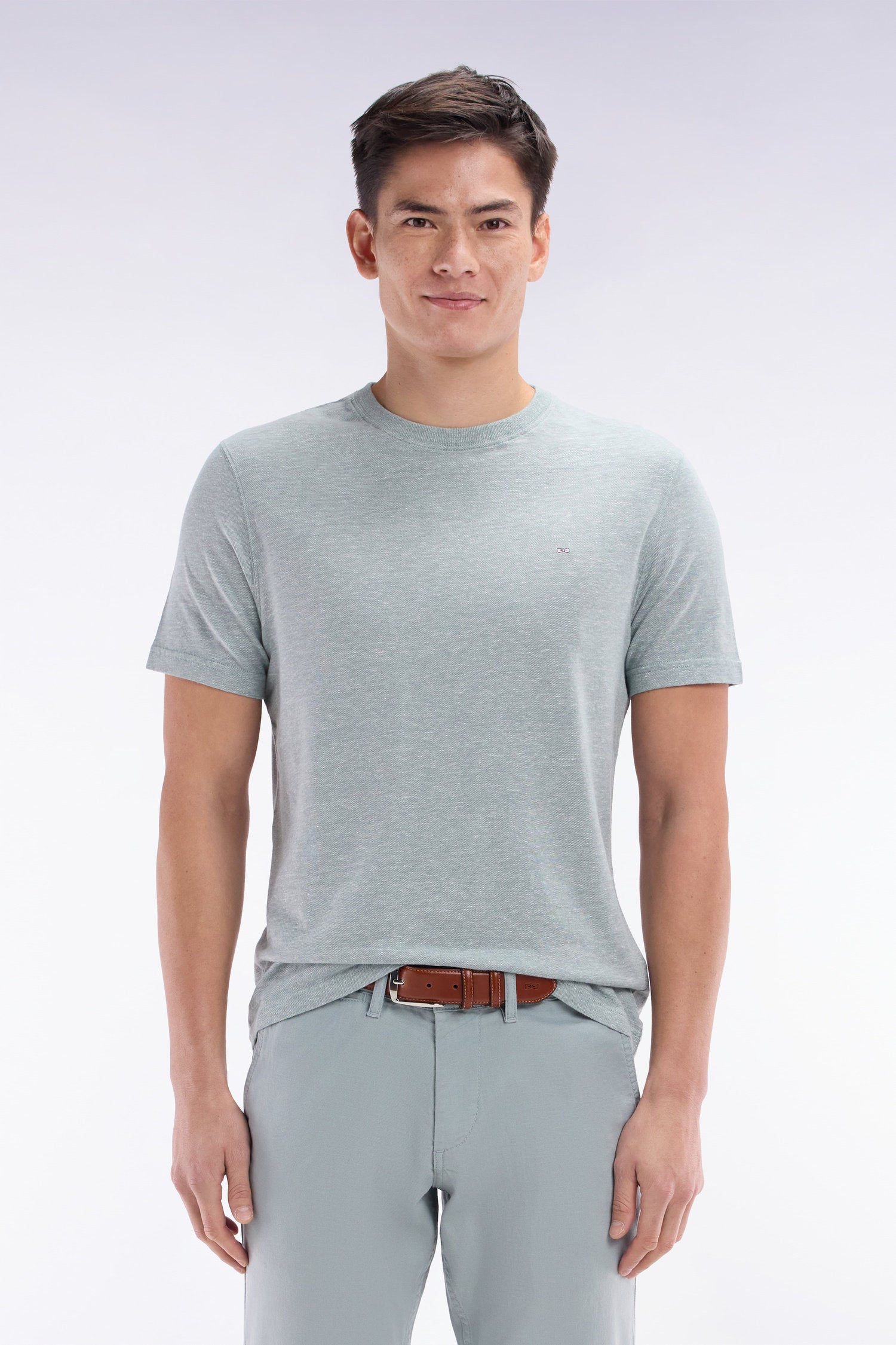 Eden Park_Straight-Fit Medium Grey T-Shirt in Cotton and Linen Blend_E25MAITC0080_GRM26_01