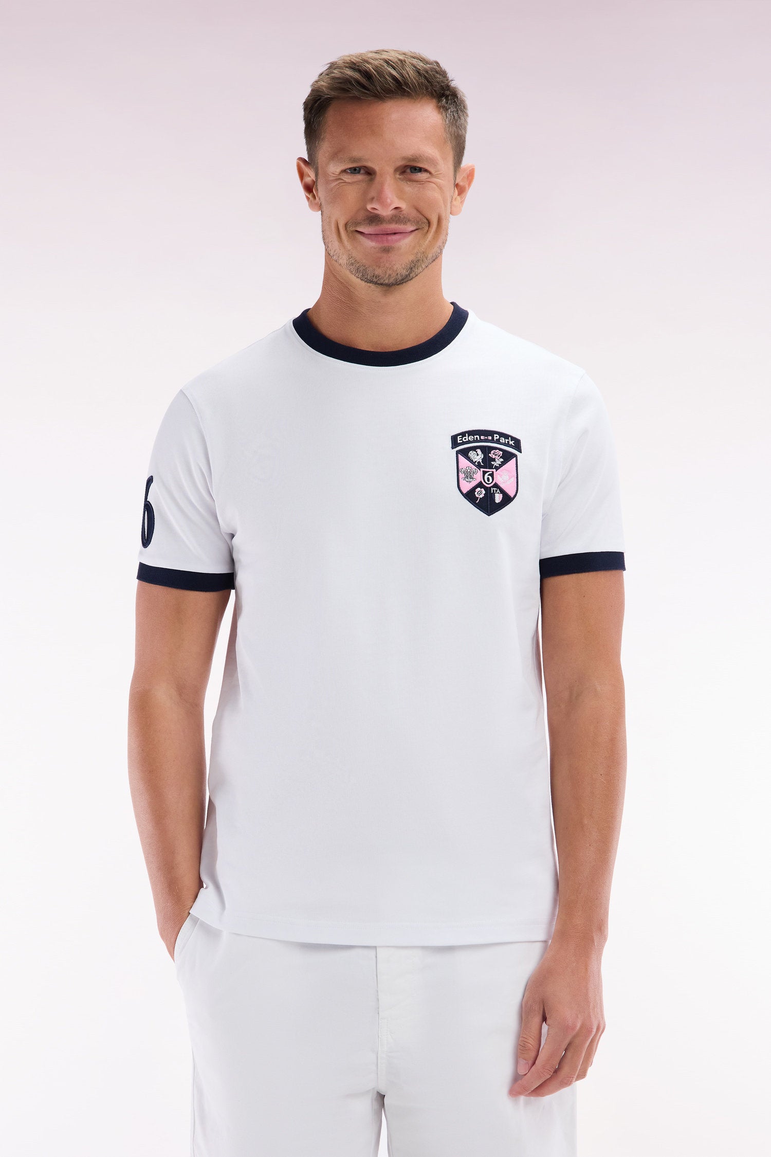 Eden Park_Straight-Fit White Cotton T-Shirt with 6 Nations Patch_E25MAITC0085_BC_01