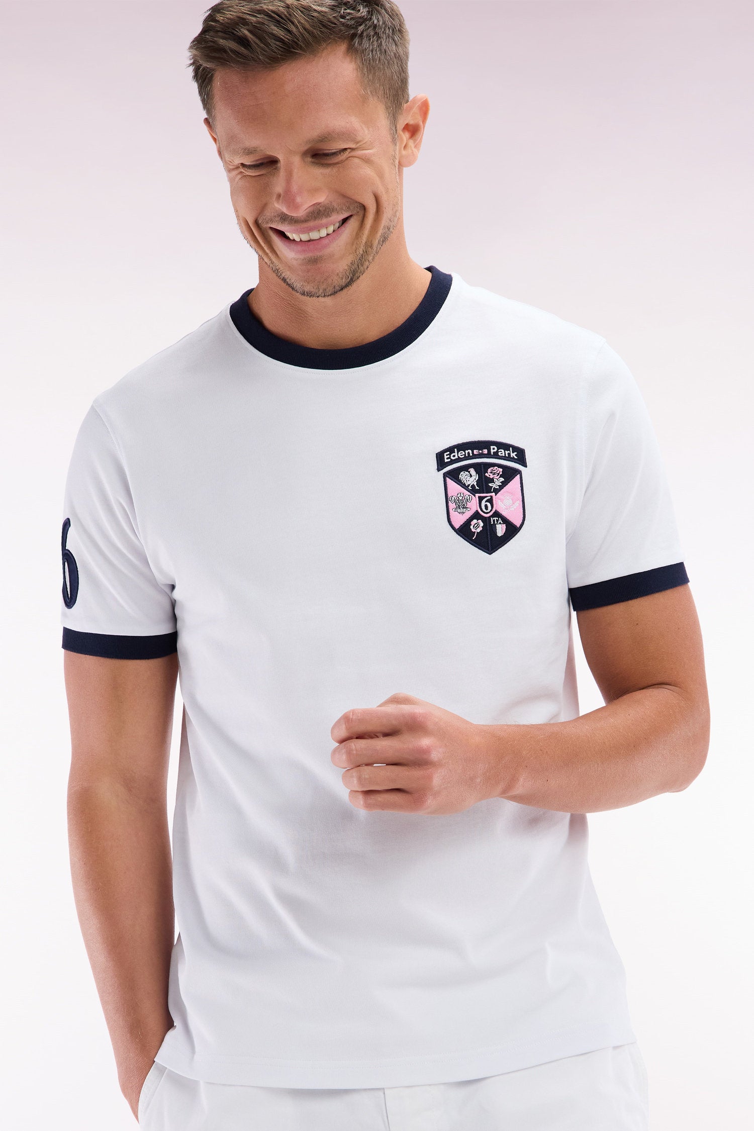 Eden Park_Straight-Fit White Cotton T-Shirt with 6 Nations Patch_E25MAITC0085_BC_03