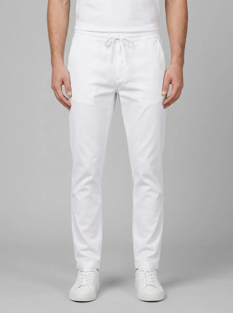 Eden Park 0 Men Regular-Fit Chino Pants in White Stretch Cotton SKU: E26BAS0C0001_BC Image 00