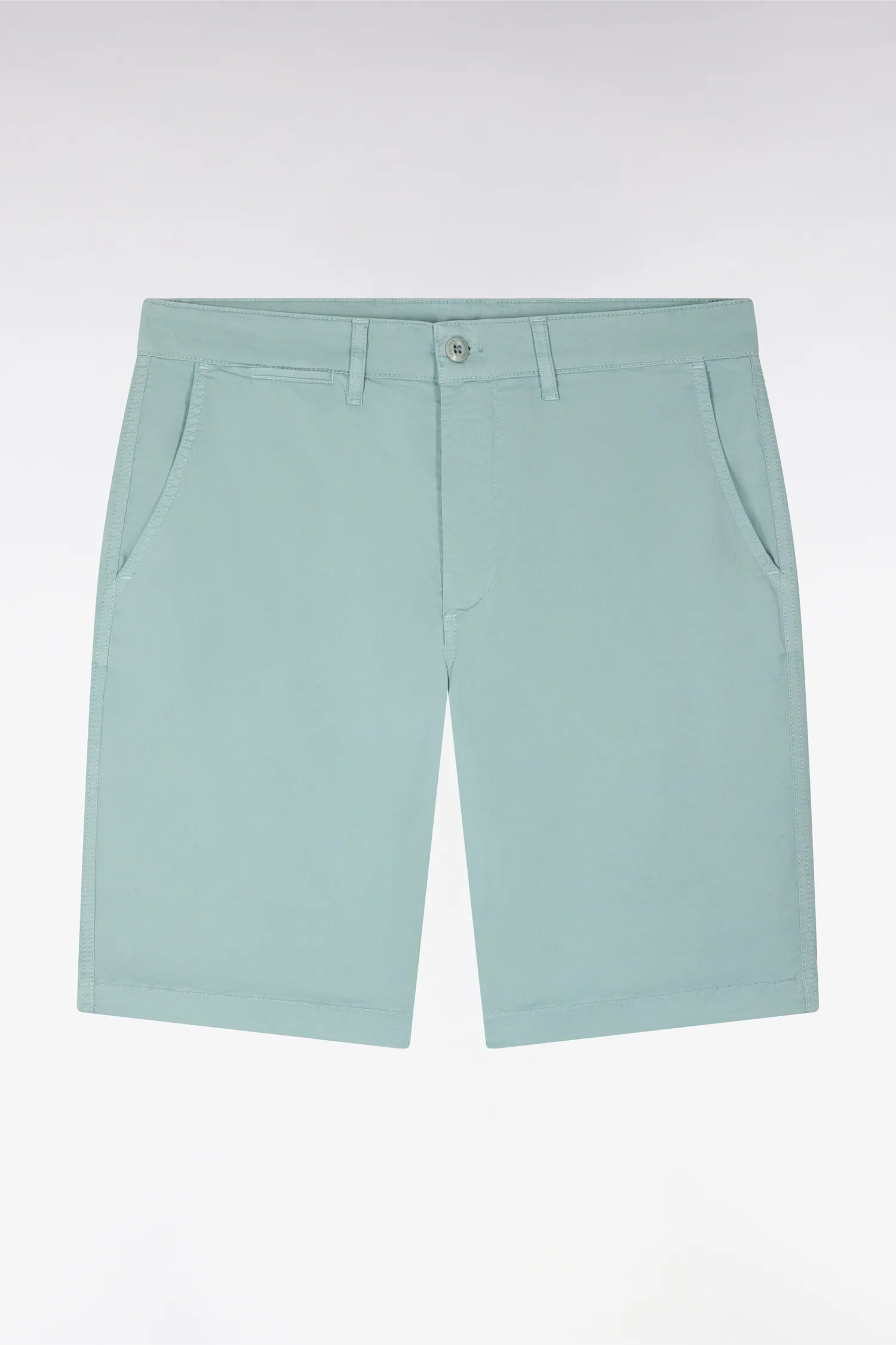 Eden Park Green Men Chino Bermuda Shorts in Aqua Green Stretch Gabardine SKU: E26BASBE0001_VEM39 Image 02