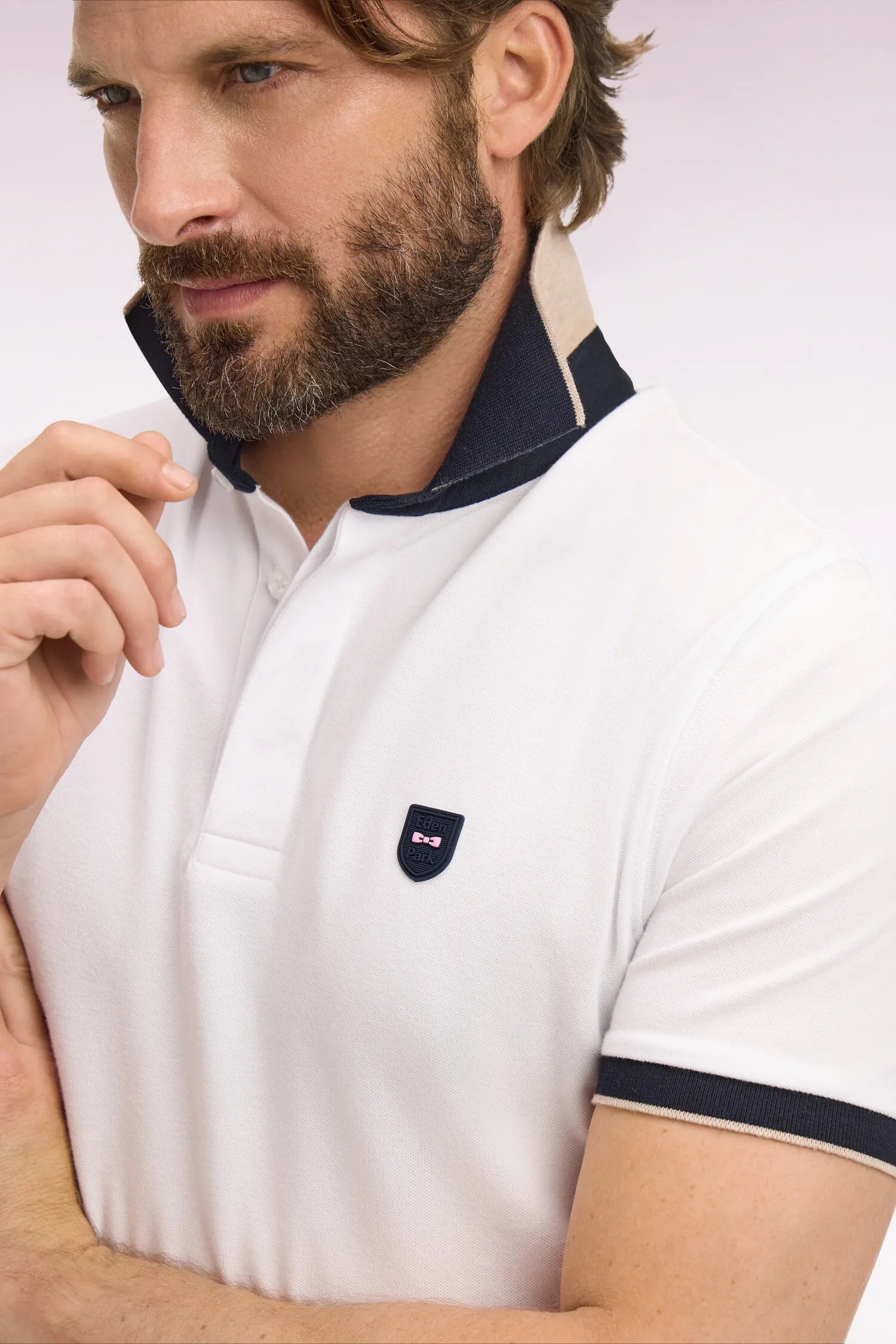 Eden Park White Men Slim Cut Short-Sleeved Polo Shirt in White Cotton and Navy Cutouts SKU: E26MAIPC0012_BC Image 04