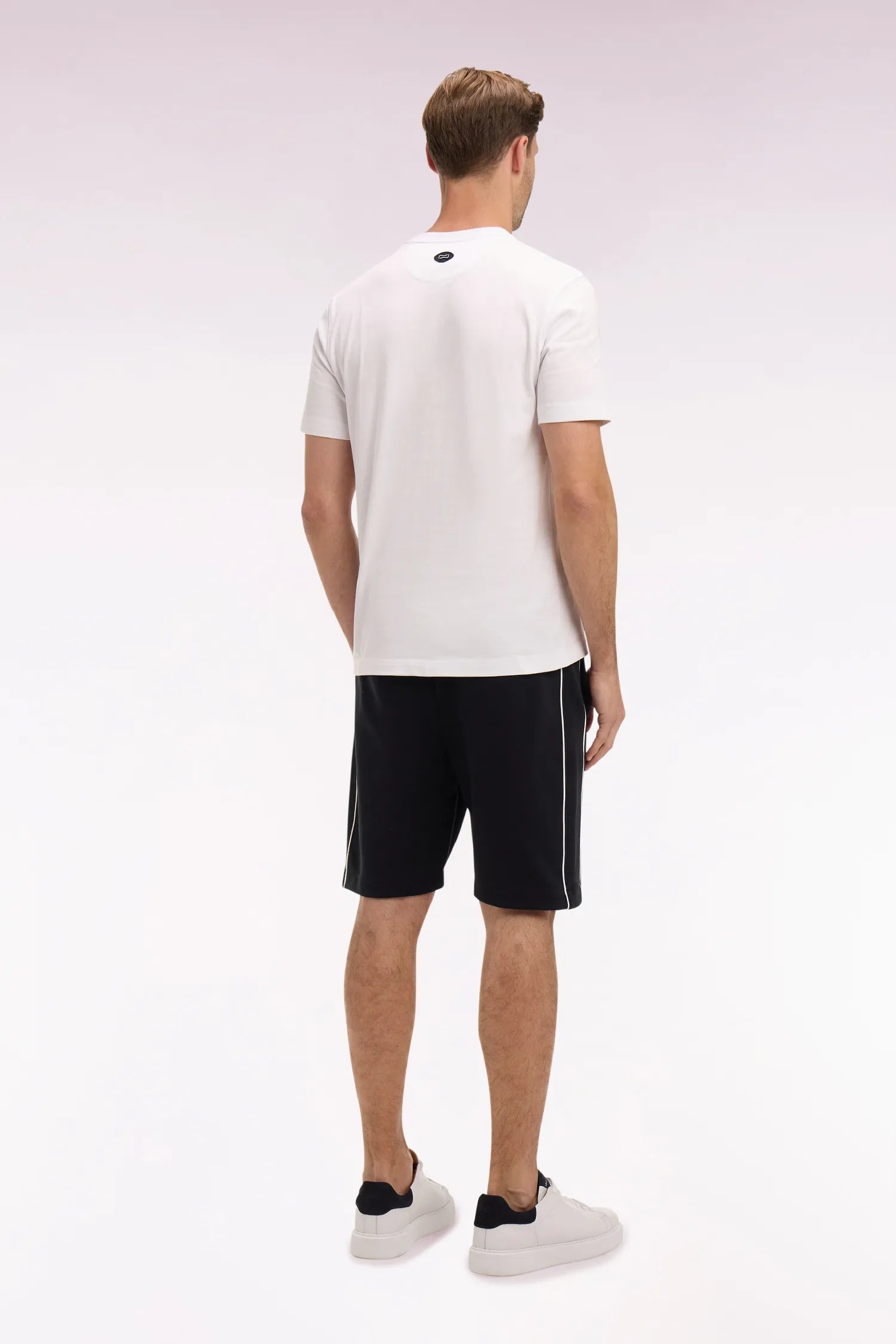 Eden Park Black Men Black Fleece Shorts with White Piping SKU: E26MAISH0011_NO Image 05
