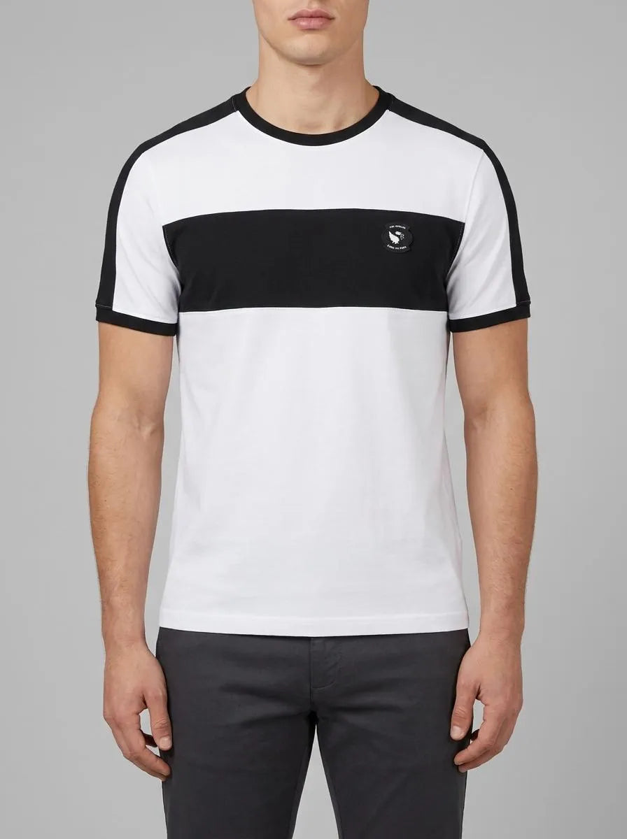 Eden Park 0 Men New Zealand Short-Sleeved White Cotton T-Shirt with Regular Cutouts SKU: E26MAITC0033_BC Image 00