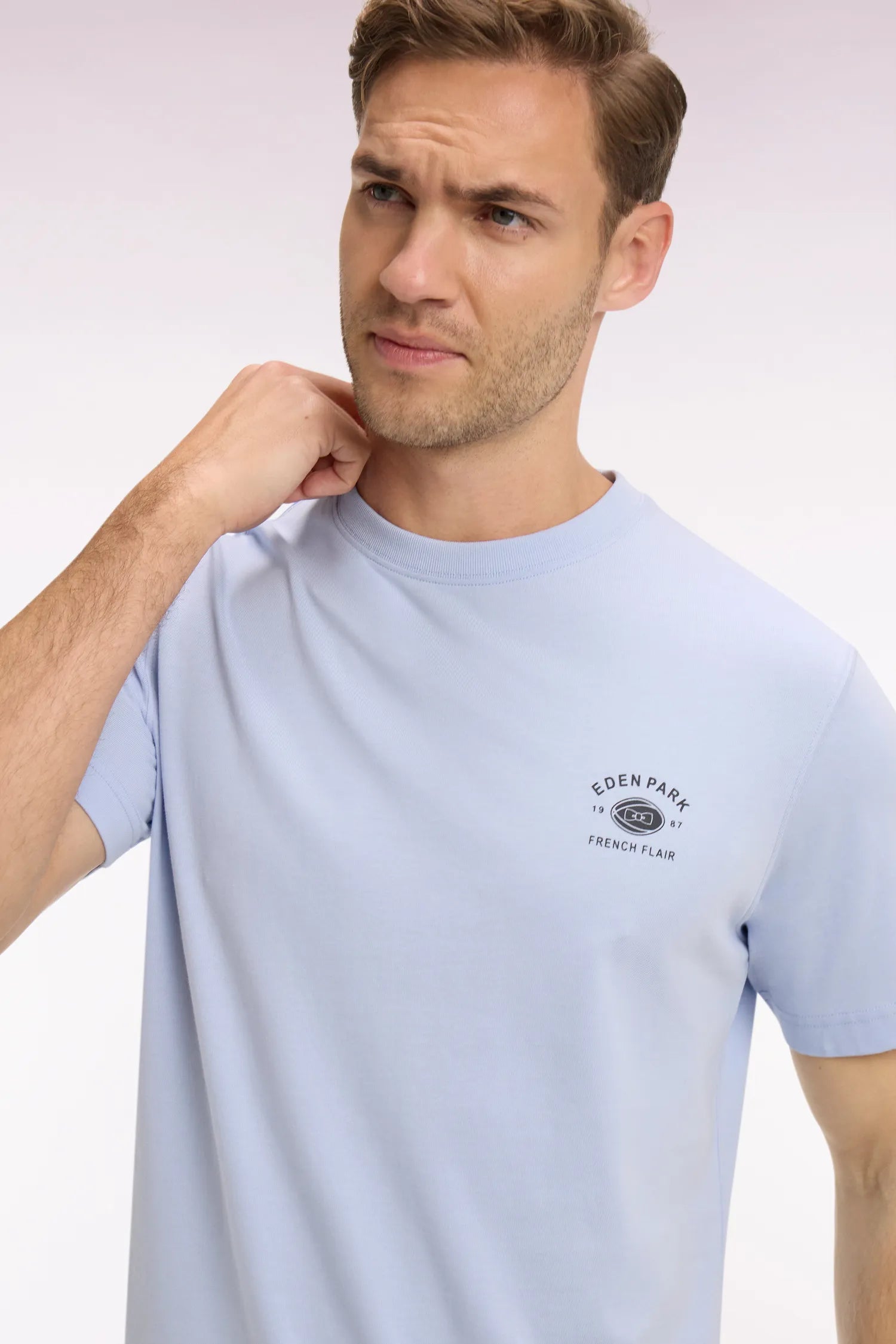 Eden Park Sky Blue Men Sky Blue Regular Fit Short-Sleeved Screen-Printed T-Shirt SKU: E26MAITC0065_BLC6 Image 03