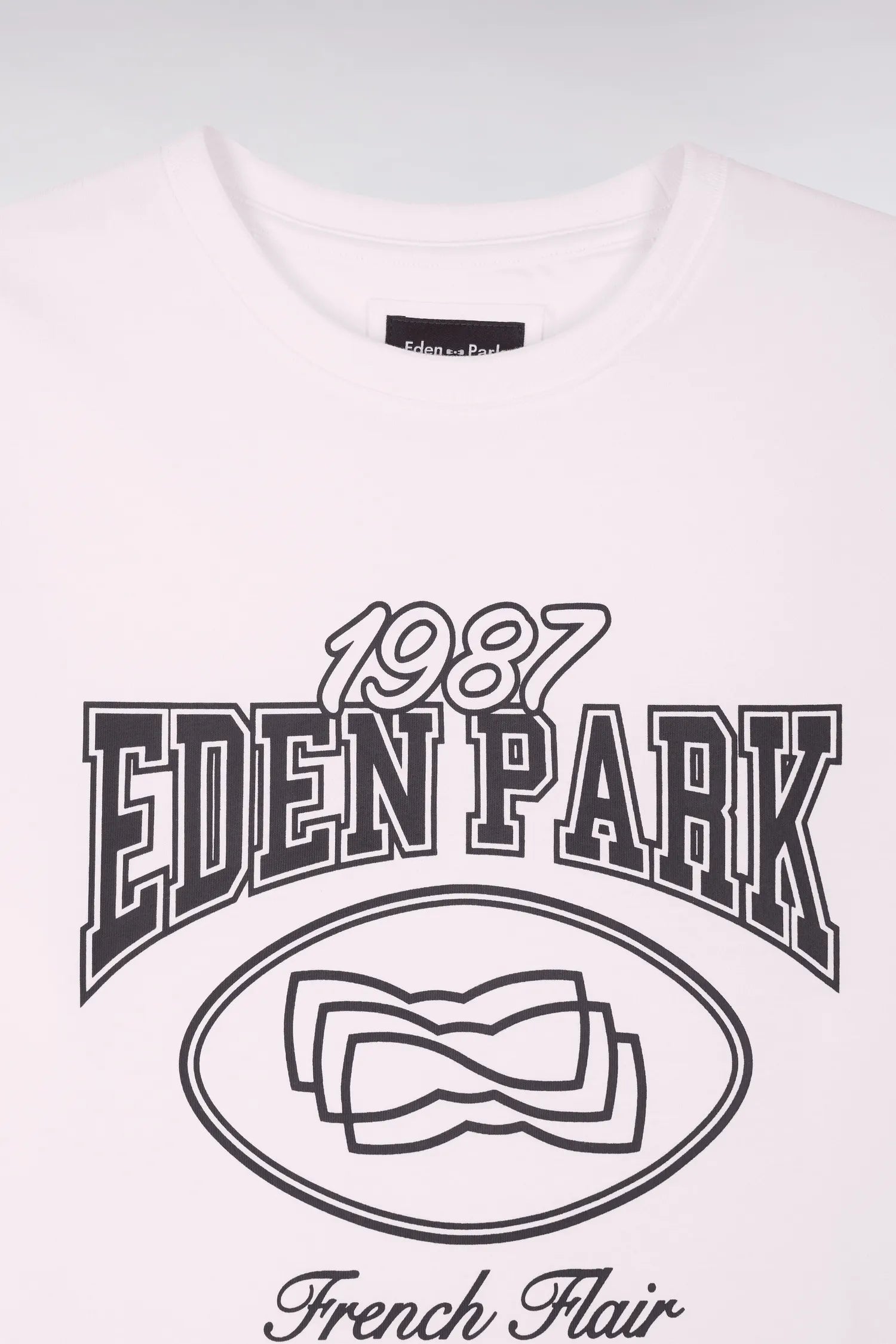 Eden Park 0 Men Short-Sleeved T-Shirt in Ecru Cotton with Navy Screen Print SKU: E26MAITC0070_ECC Image 06