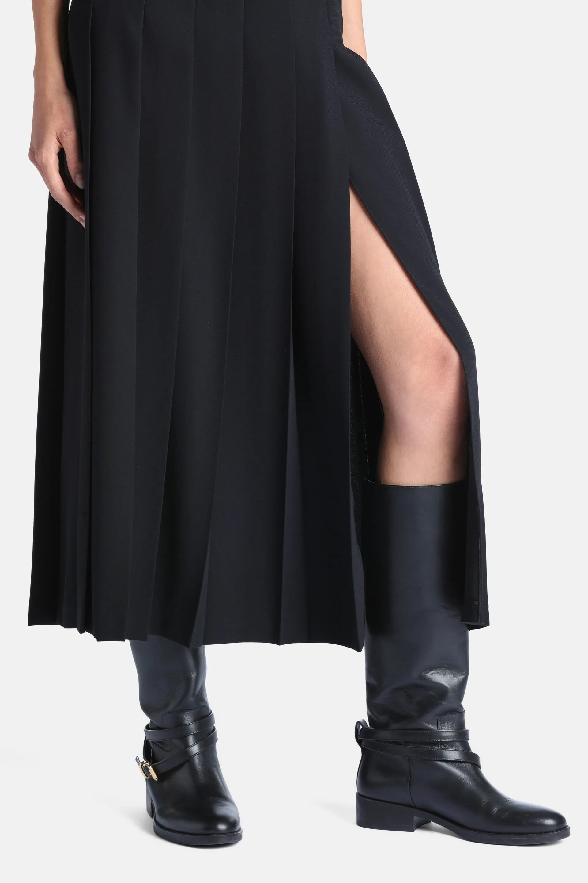Luisa Spagnoli Nero Women Festone - Pleated Maxi Skirt with Slit SKU: FESTONE_0101 Image 03