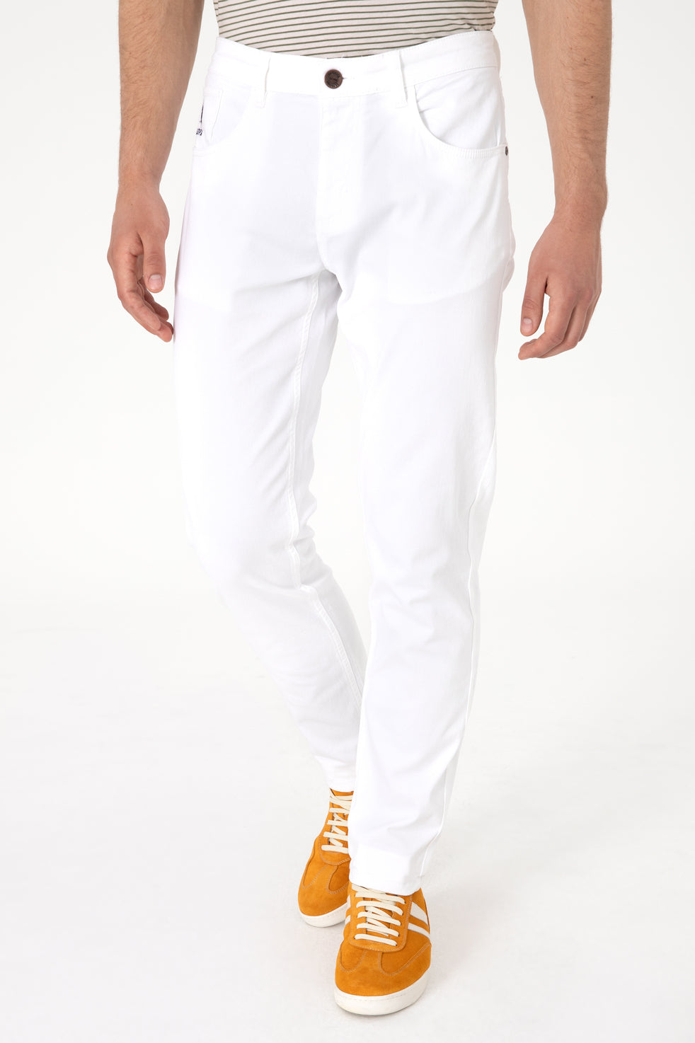 U.S. Polo Assn._White_Chinos_G081GL0780 2098527_VR013_02