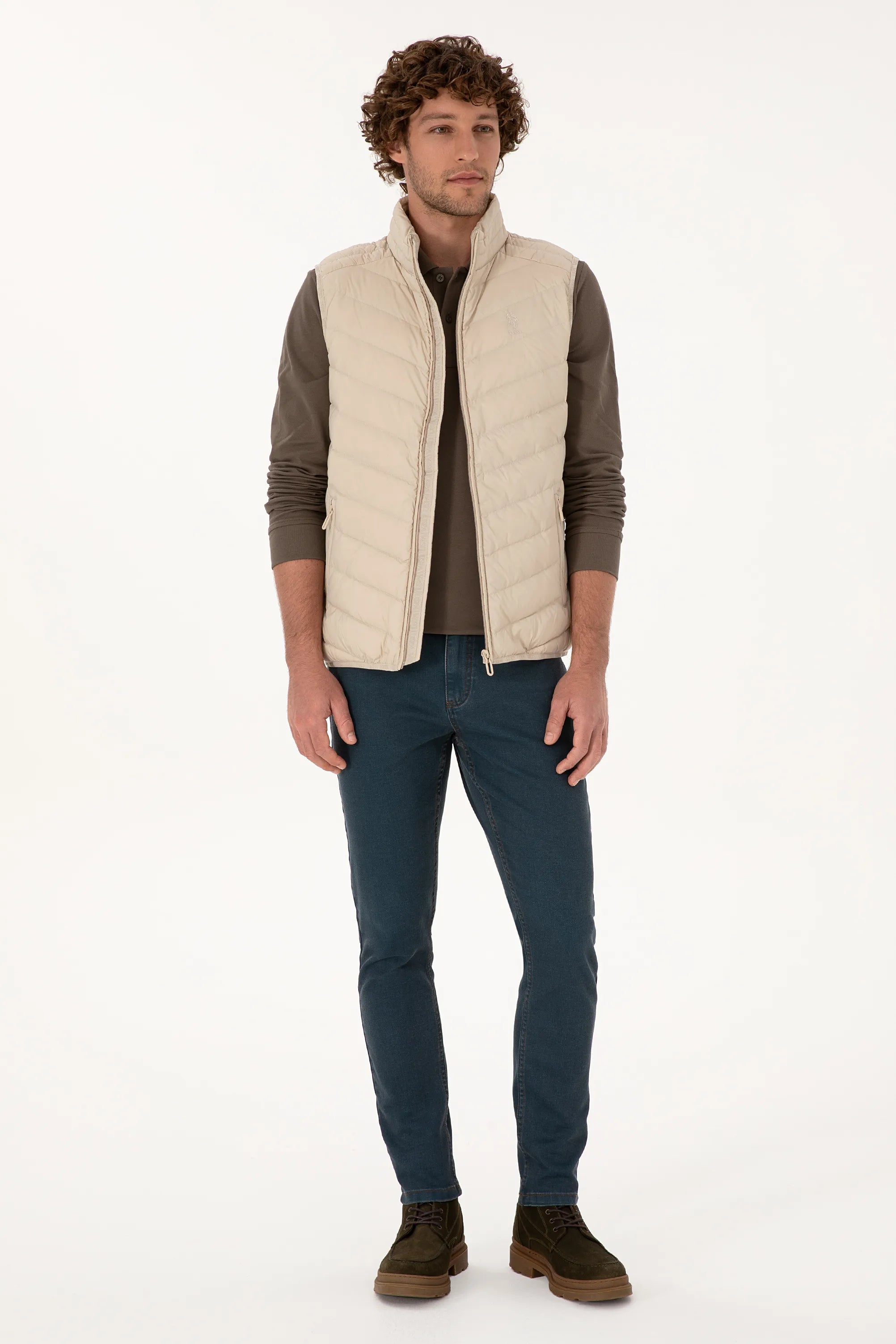 U.S. Polo Assn._Stone_Stone Puffer Vest_G081SZ0100 2246365_VR049_04