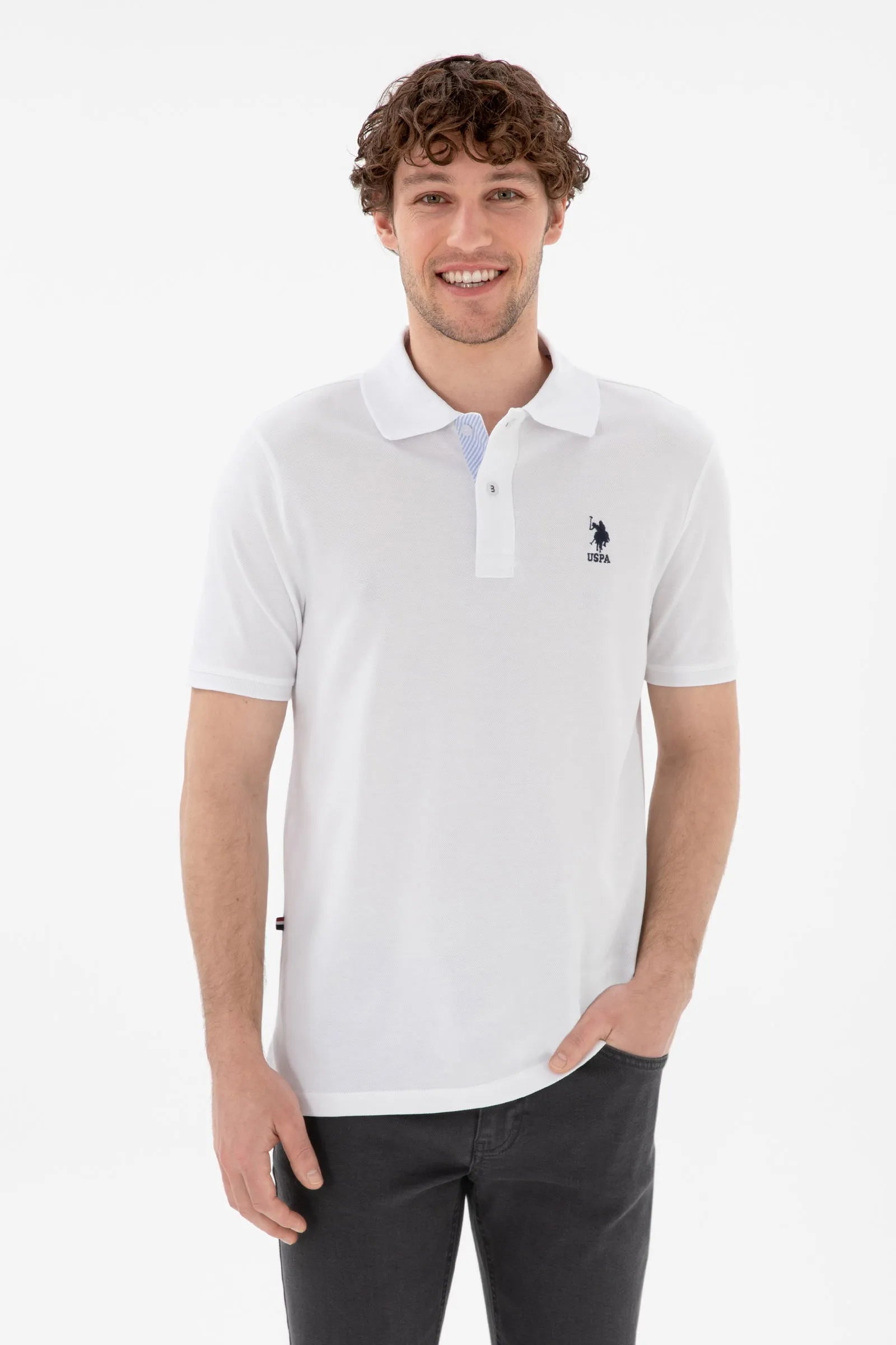 U.S. Polo Assn. White Men White Regular Fit Polo Shirt SKU: G081SZ0110 2084243_VR013 Image 01