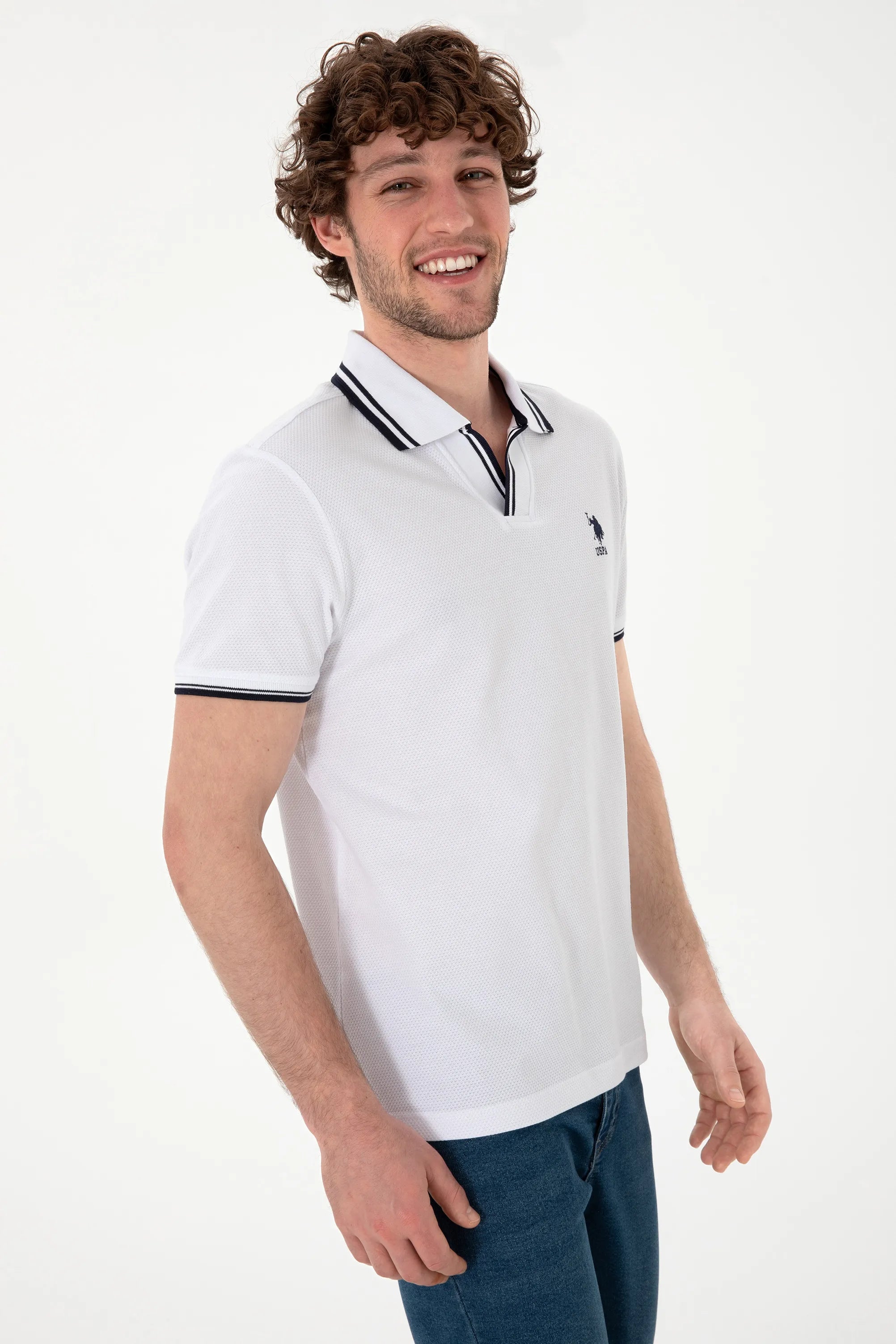 U.S. Polo Assn. White Men White Slim Fit Polo Shirt SKU: G081SZ0110 2085130_VR013 Image 03
