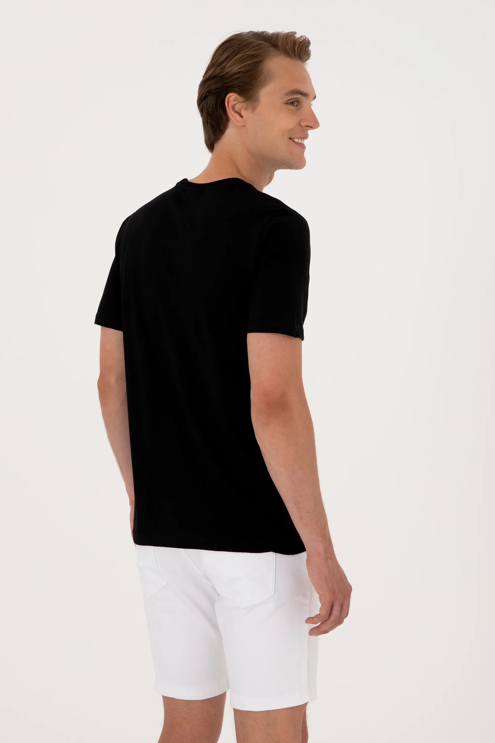 U.S. Polo Assn. Black Men Black Regular Fit Polo Shirt SKU: G081SZ0110 2104061_VR046 Image 05