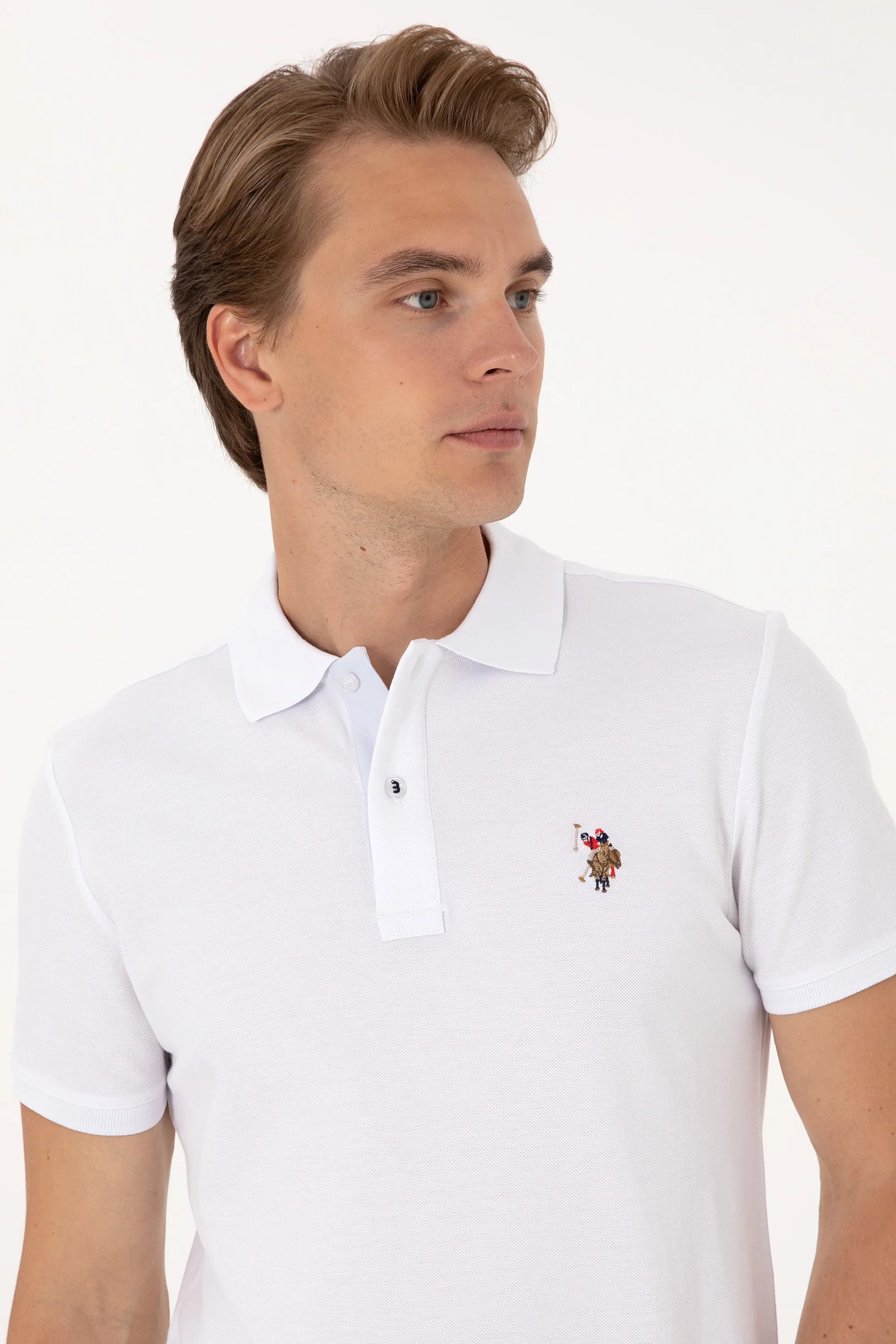 U.S. Polo Assn. White Men White Slim Fit Polo Shirt SKU: G081SZ0110 2252503_VR013 Image 02
