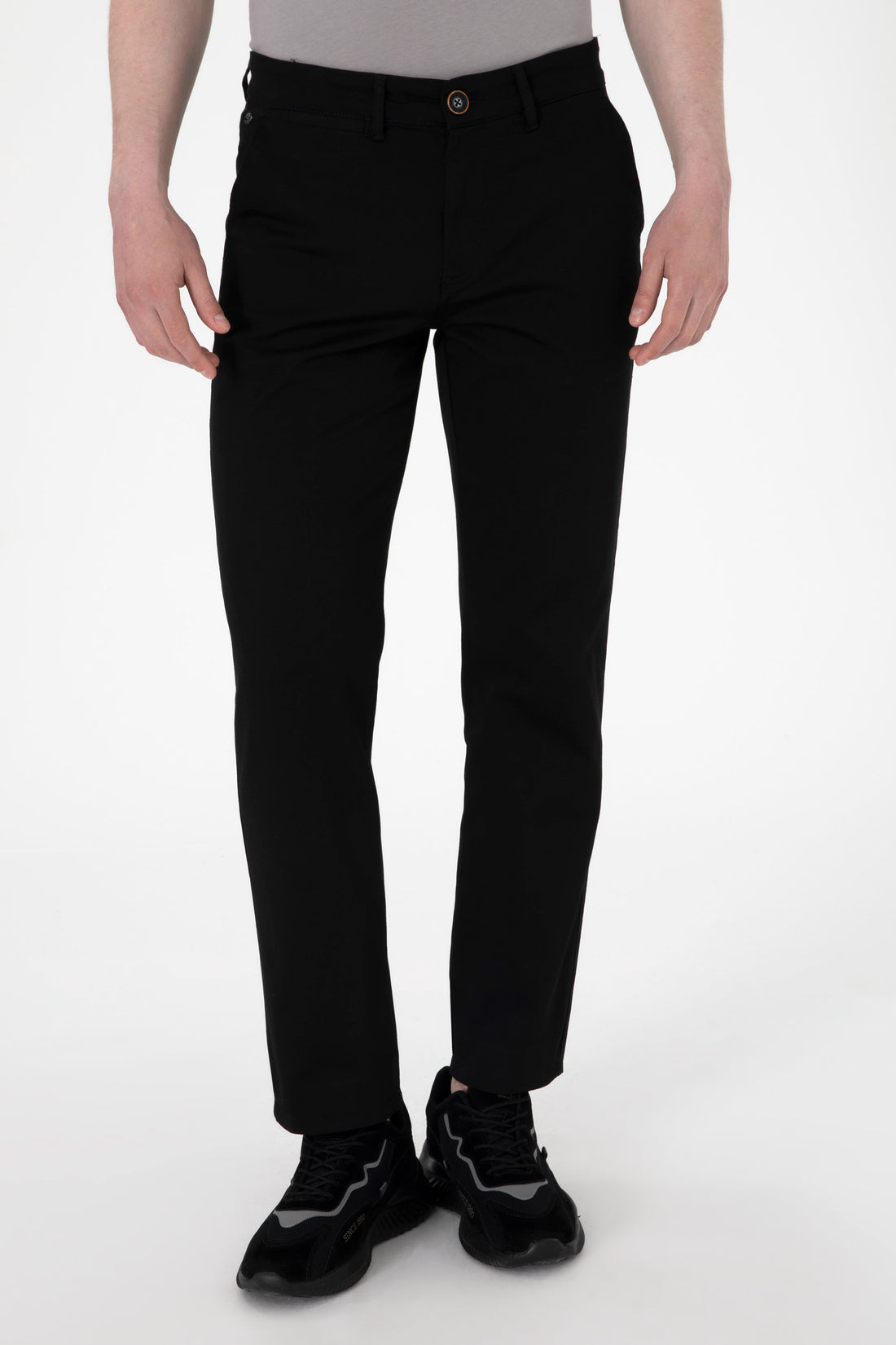 U.S. Polo Assn._Black Chino Trousers_G081SZ0780 2106248_VR046_02