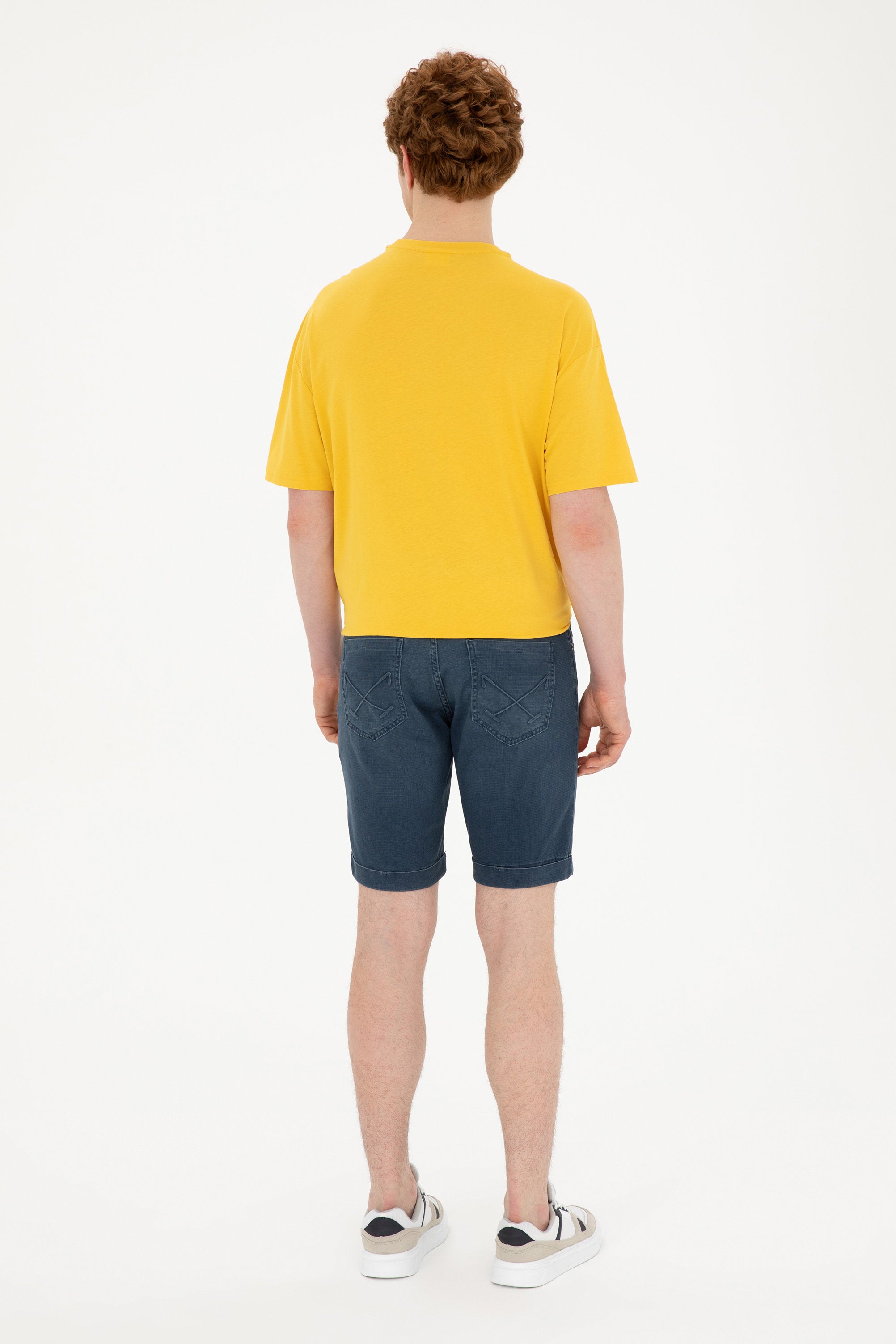 Slim Fit Chino Shorts_G081SZ0DB0 1923576_VR033_04