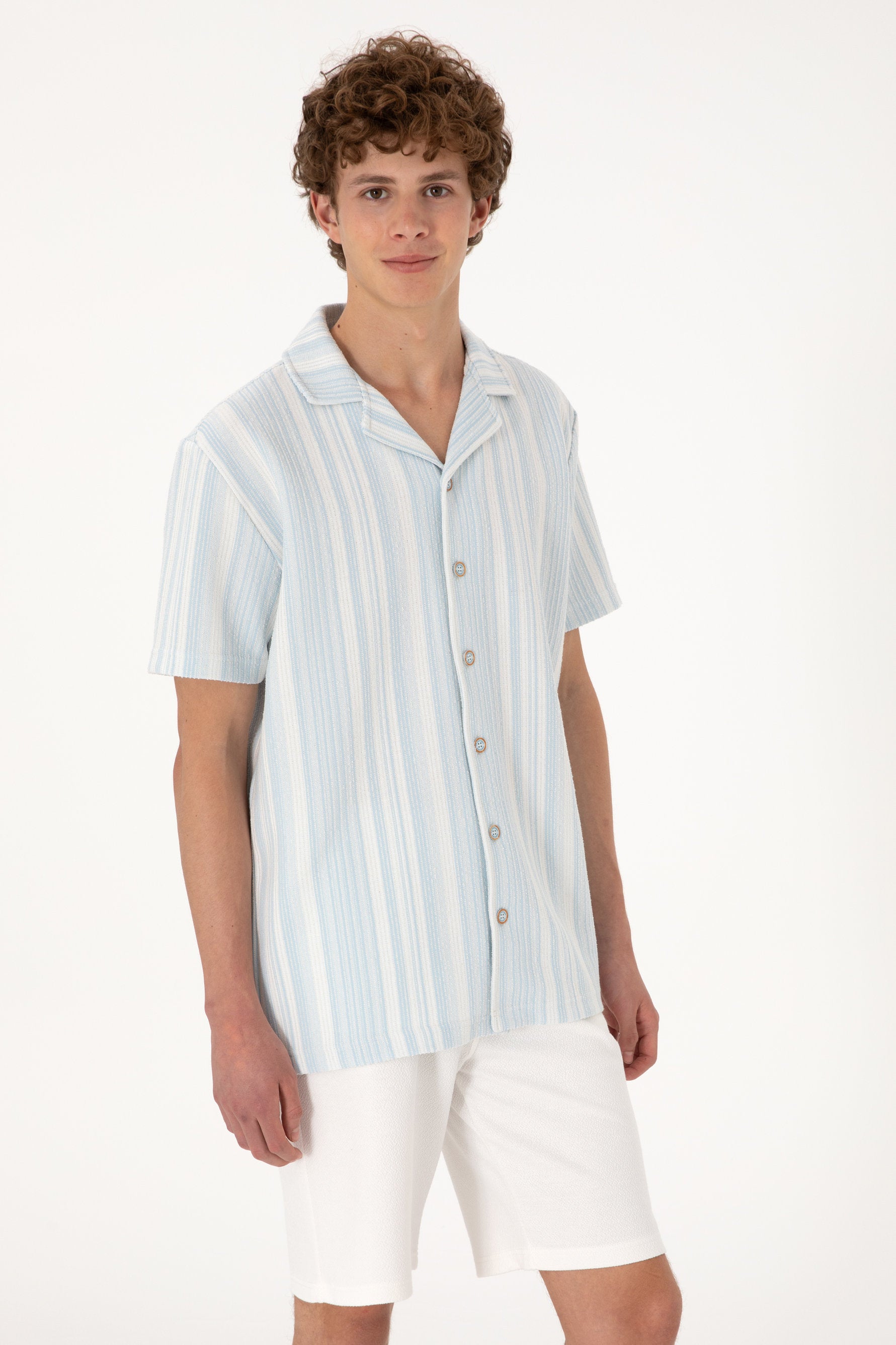 U.S. Polo Assn._Light Blue Shirt_G081SZ0OG0 2203974_VR003_03