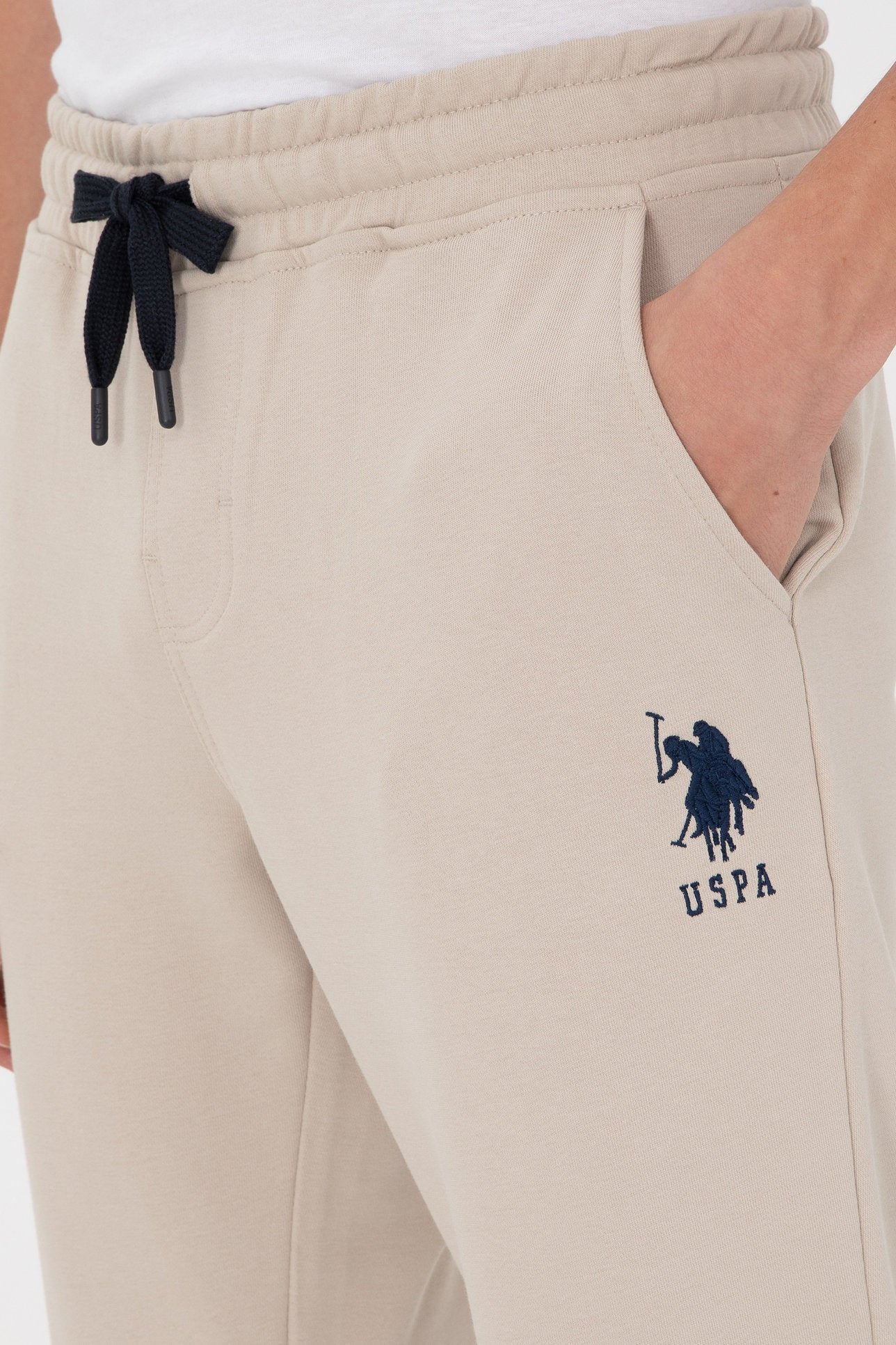 Beige Pullover with Collar Zipper_G081SZ0OP0 1926913_VR049_05