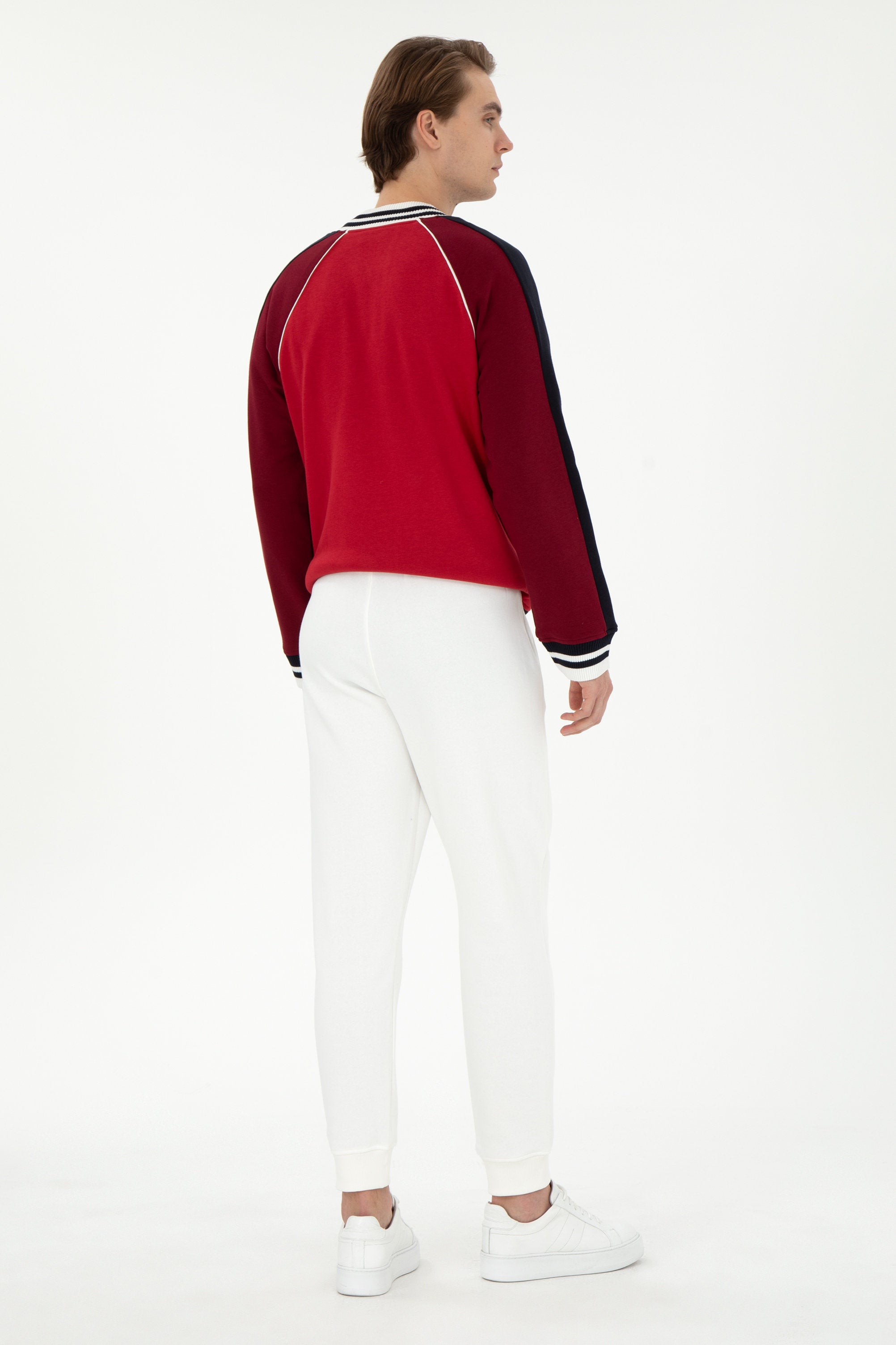 White Sweatpants With Uspa Logo_G081SZ0OP0 1946193_VR071_04