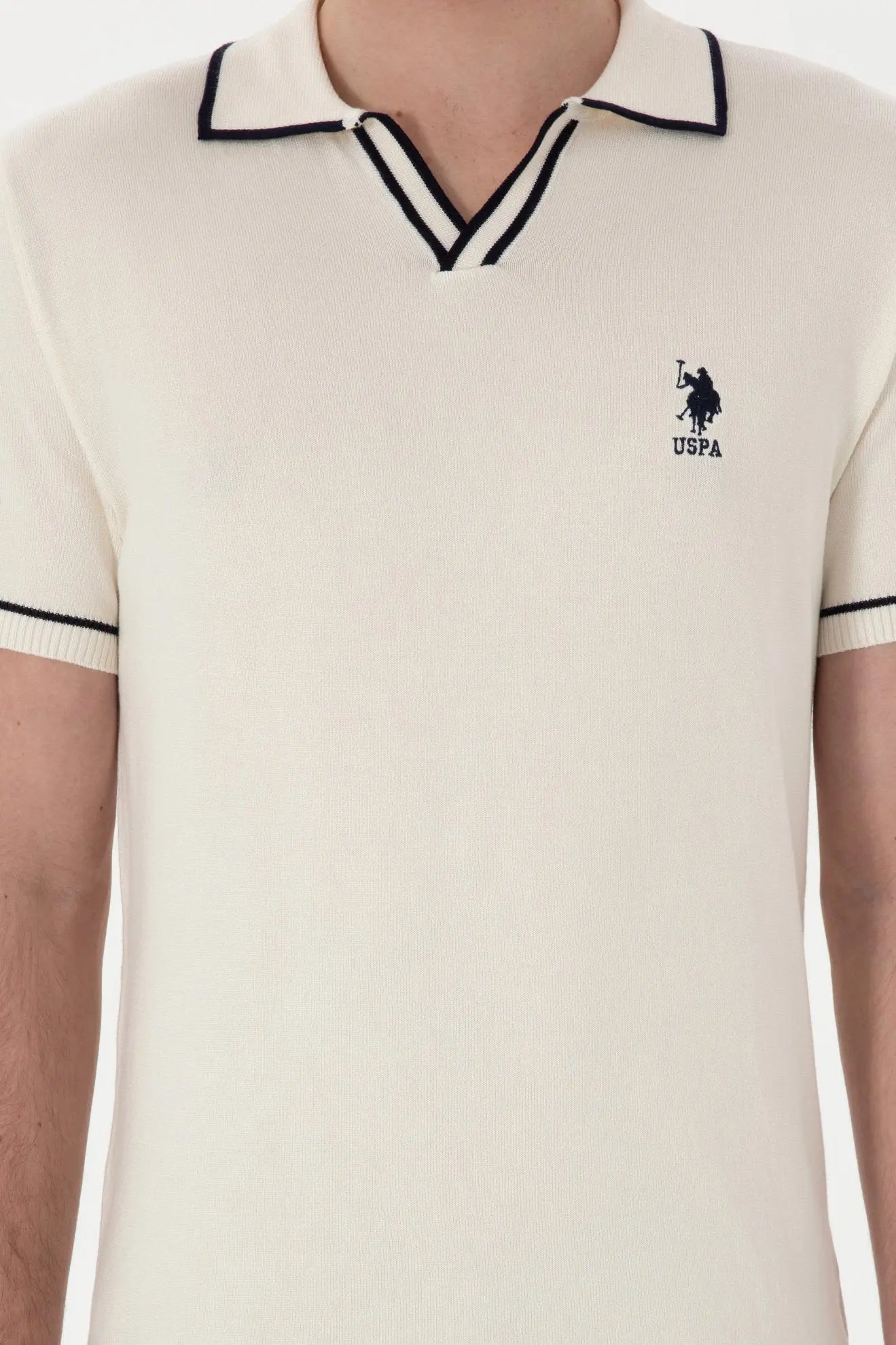 U.S. Polo Assn._Cream Polo Shirt_G081SZ0TK0 2100068_VR071_06