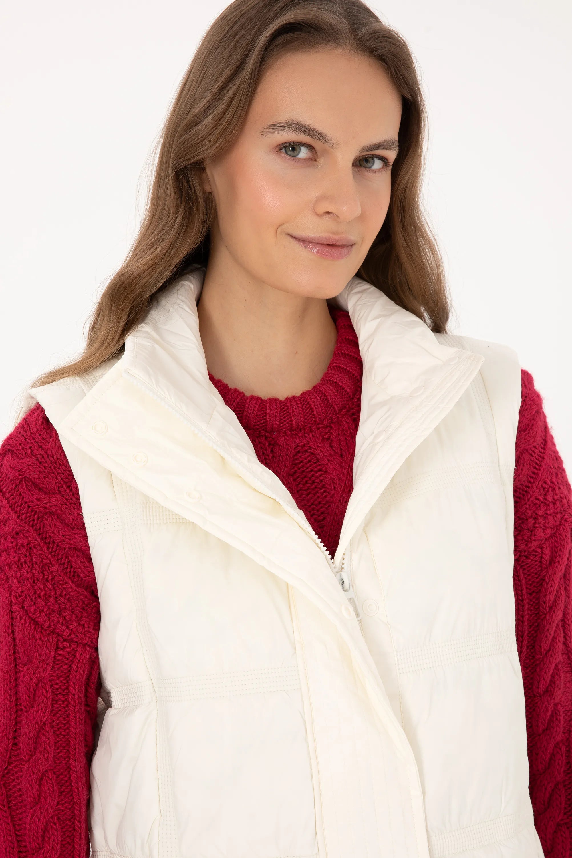 U.S. Polo Assn._Beige_Pearl Vest_G082SZ0100 2236852_VR256_02