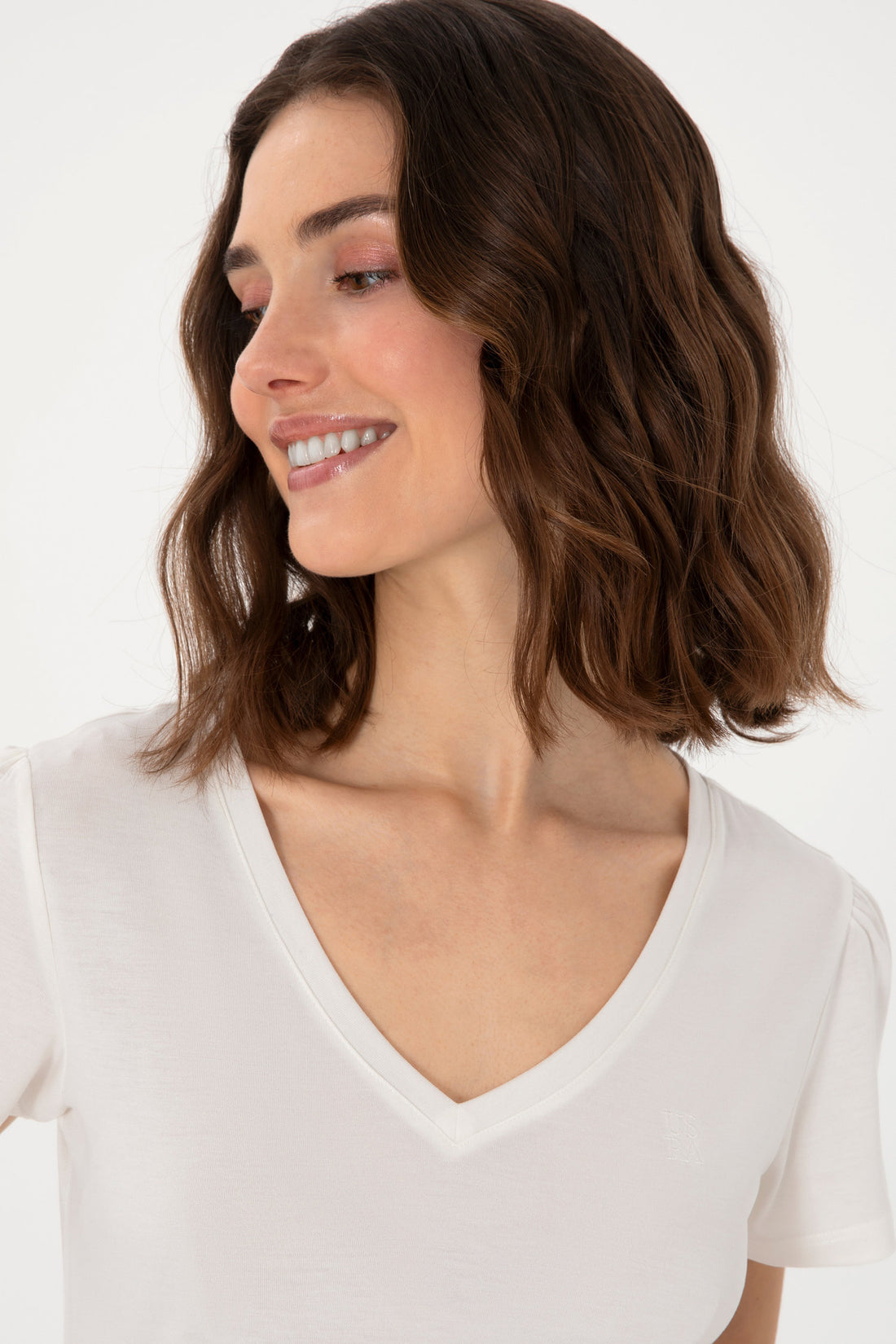 U.S. Polo Assn._Cream T-Shirt_G082SZ0110 2104536_VR071_02