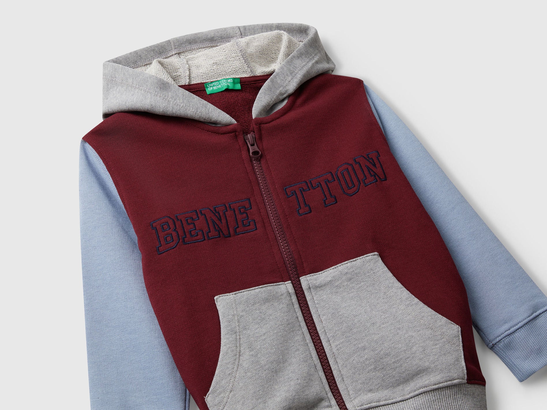 Benetton_Burgundy_Tracksuit with Embroidery_G503V-GF027S_901_04
